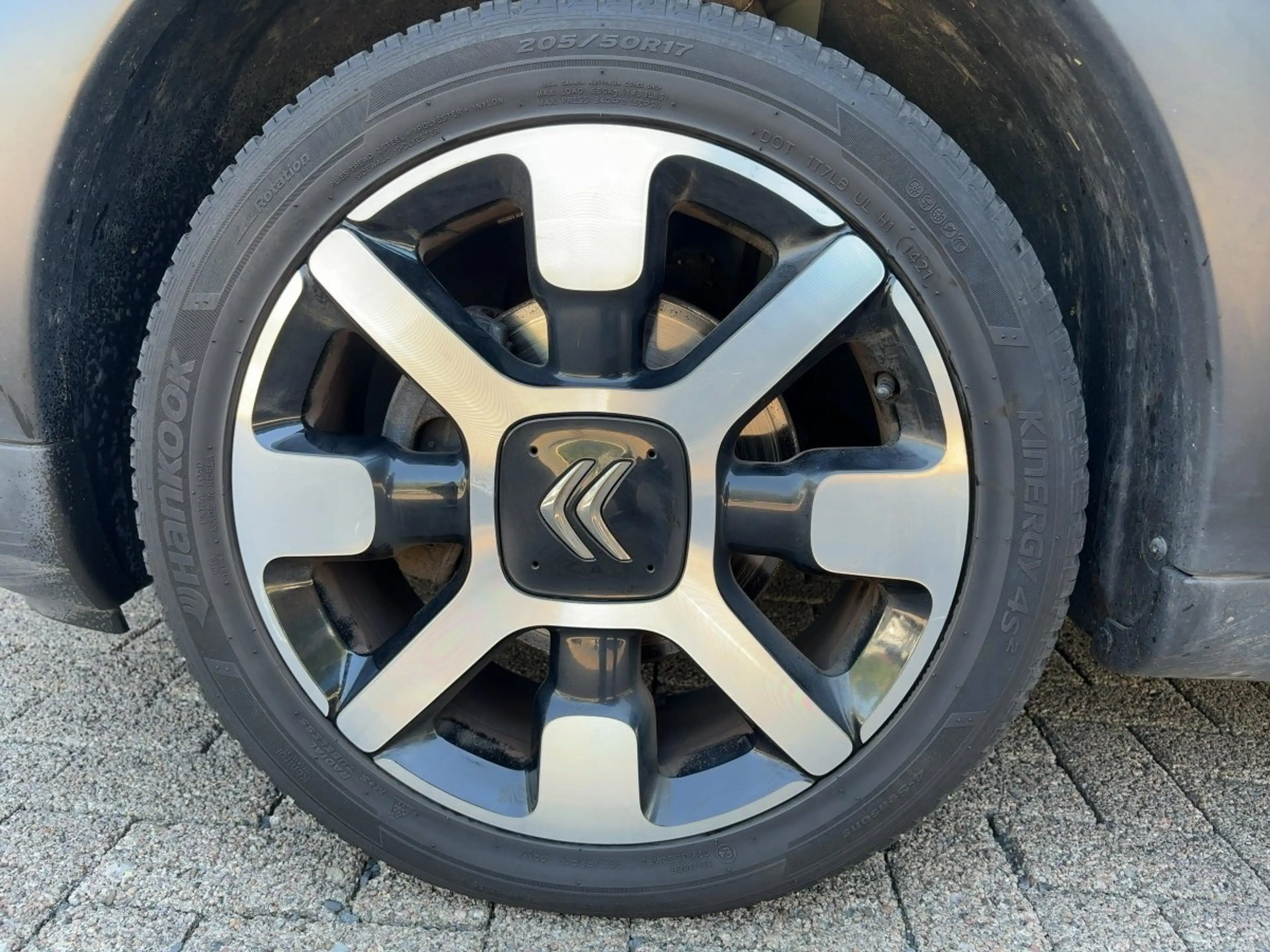 Citroen C4 Cactus 130 Shine *Pano*CarPlay*Kamera* — photo 13