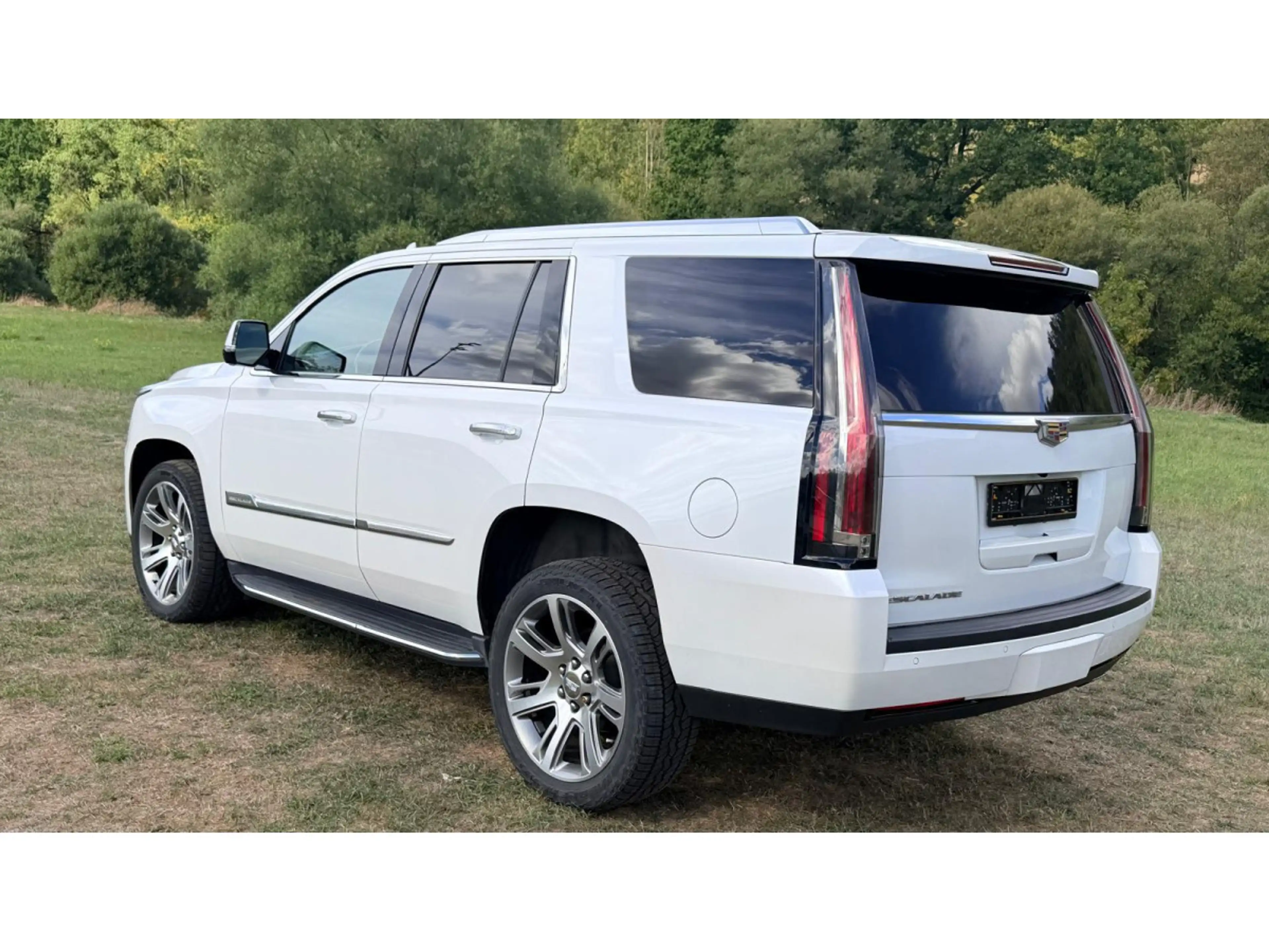 Cadillac Escalade 6.2 V8 — photo 7
