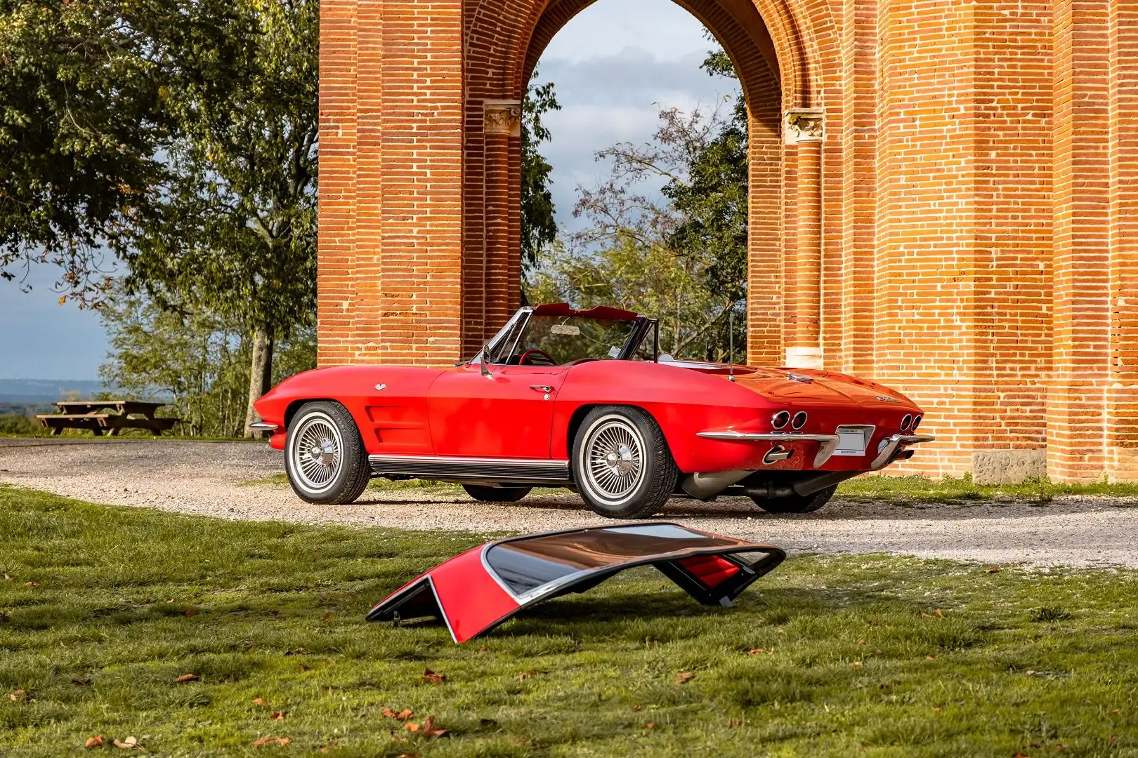 Chevrolet Corvette 5.4 V8 365 Rot - 2