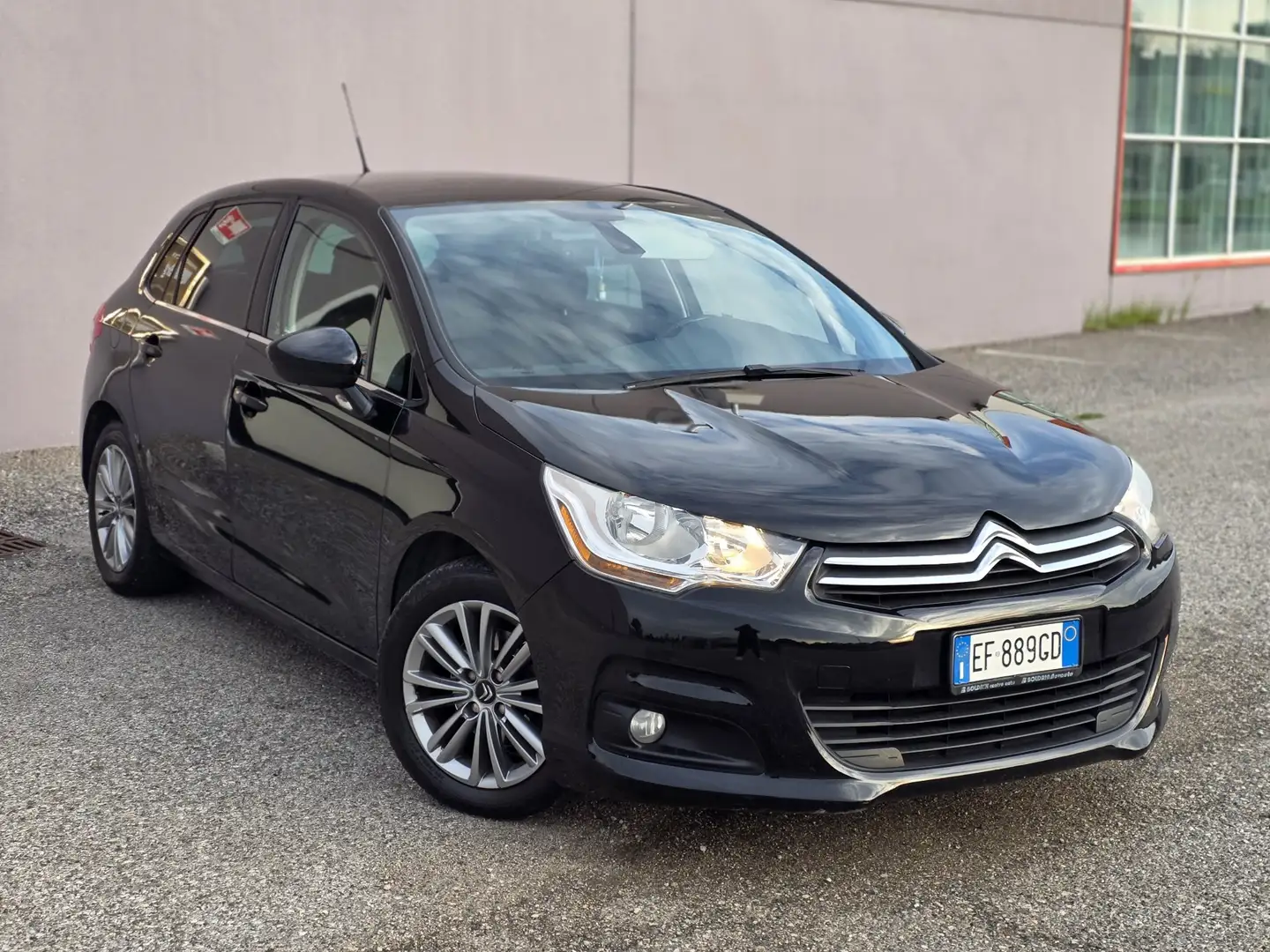 Citroen C4 1.6 vti airdream Attraction Gpl - 1