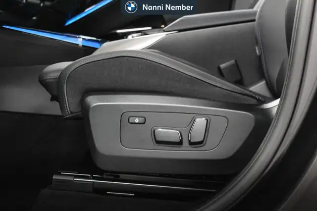 BMW X3 view 15