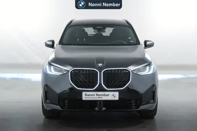 BMW X3 view 2