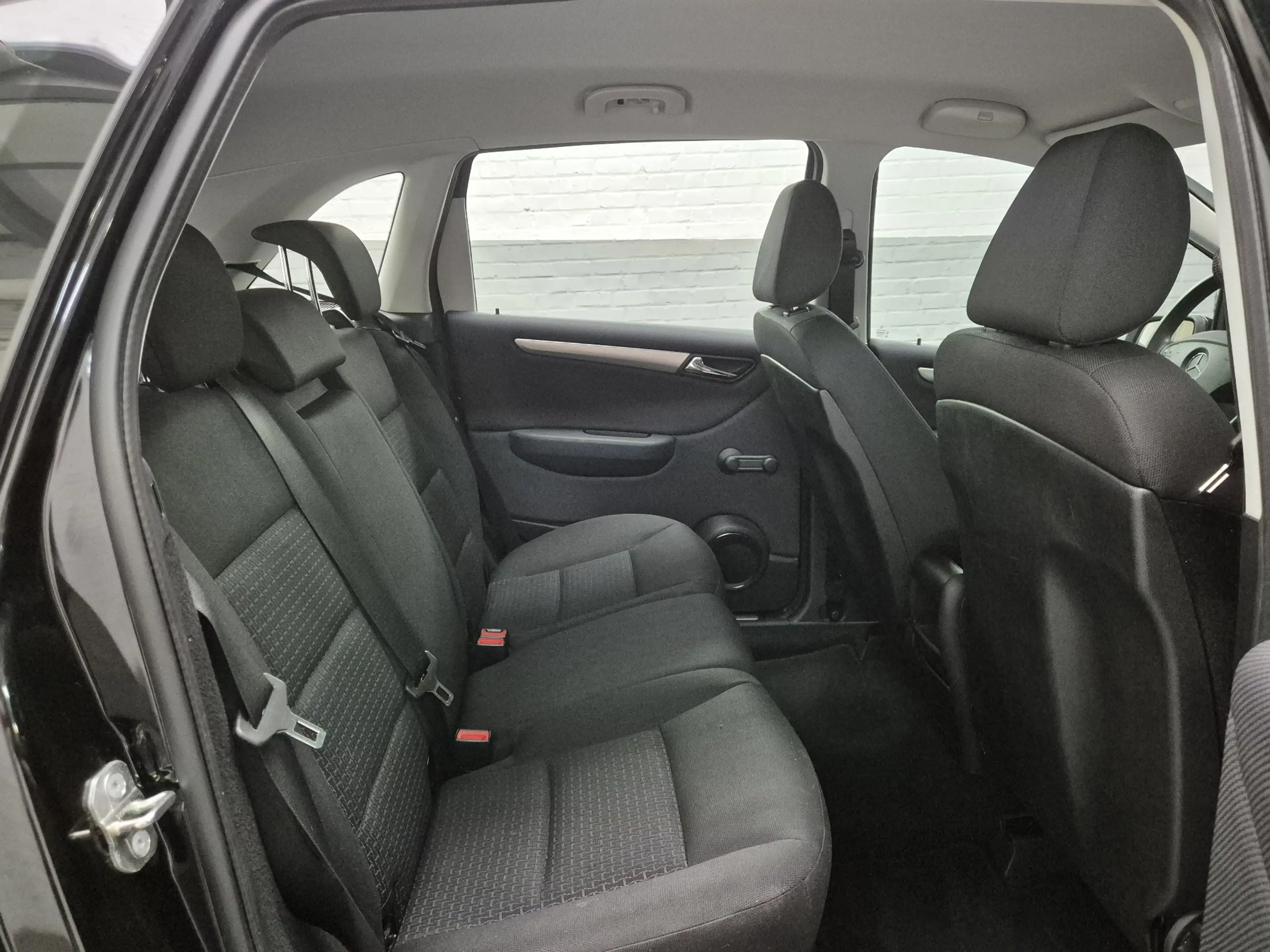 Mercedes-Benz B 180 Automatique - 53.000km !- Garantie — photo 13