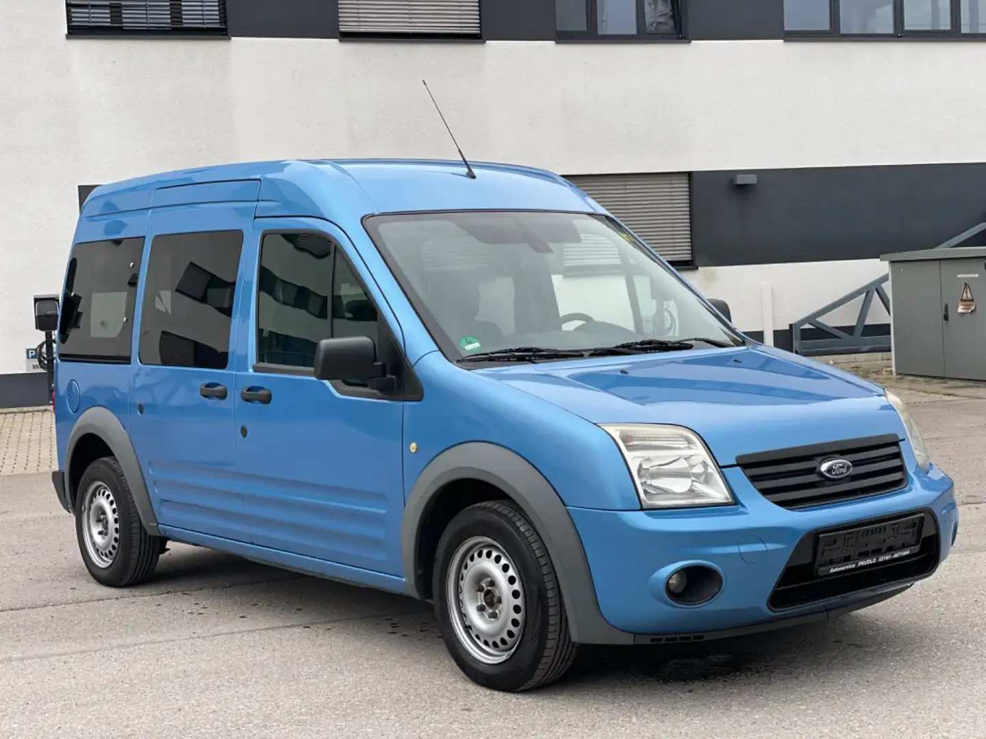 Ford Tourneo Connect 1.8 5Sitzer Klima 2xSchiebetüre Bleu - 2