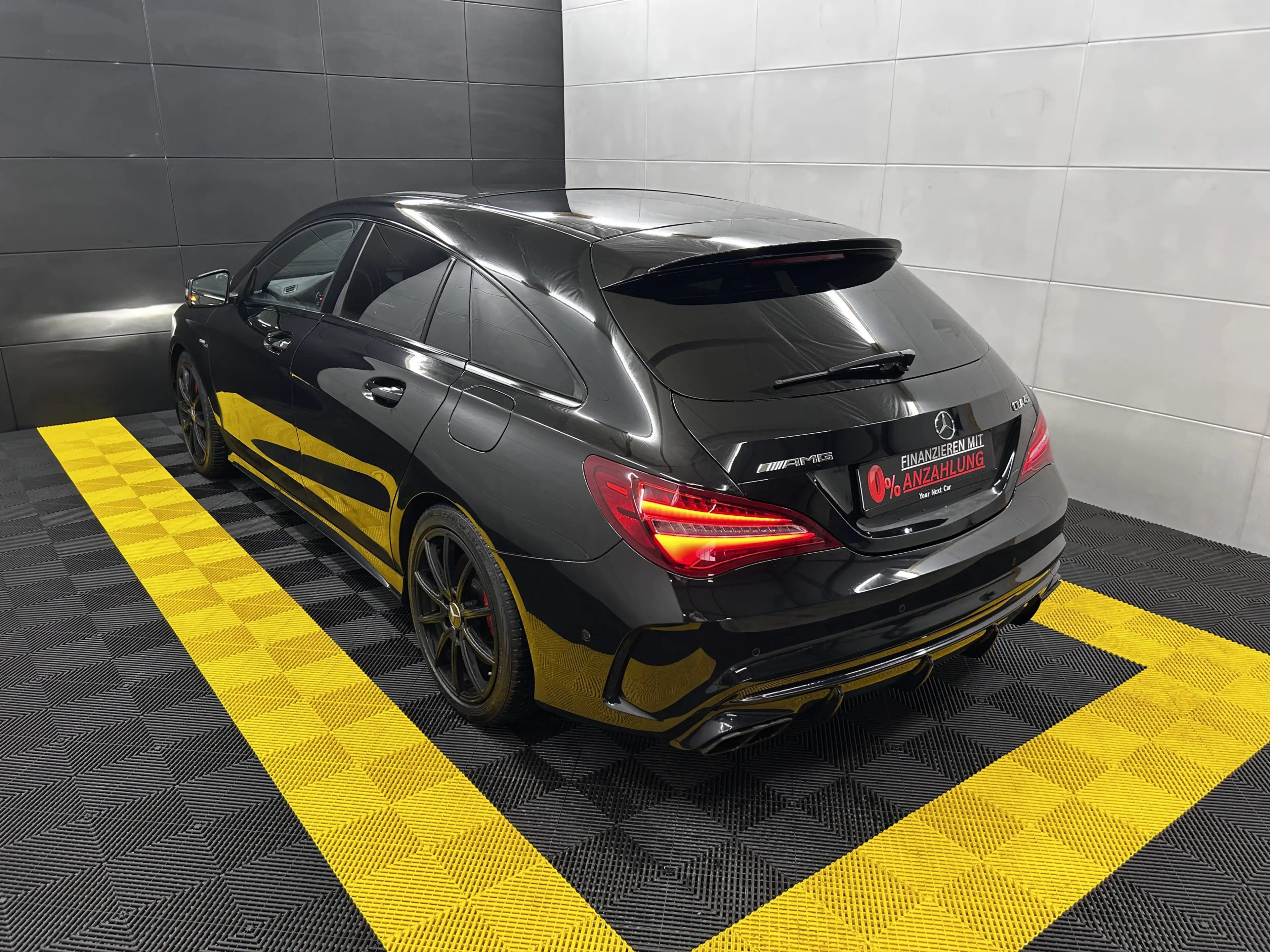 Mercedes-Benz CLA 45 AMG 4Matic+Pano+H&K+Memory — photo 7