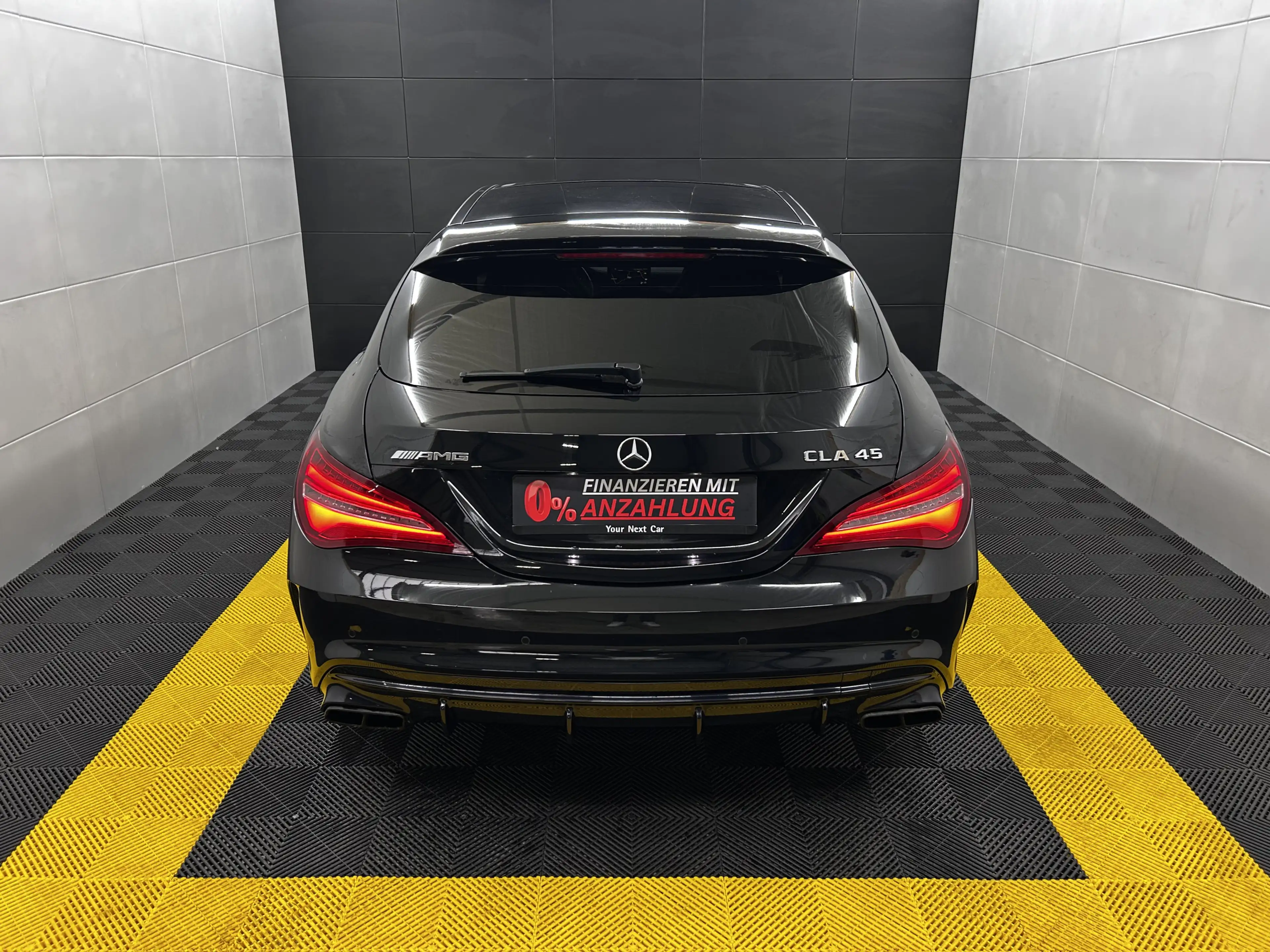 Mercedes-Benz CLA 45 AMG 4Matic+Pano+H&K+Memory — photo 6