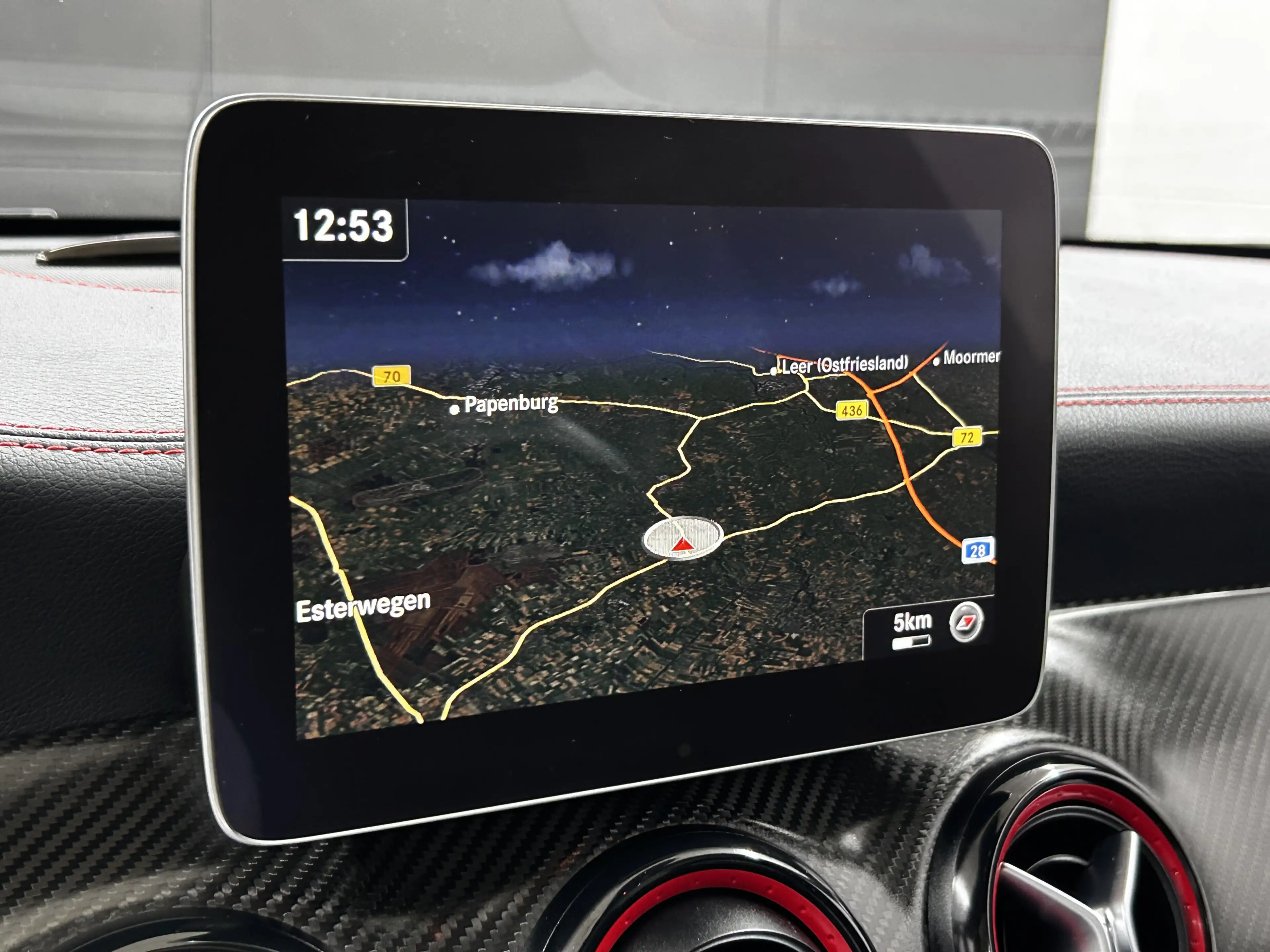 Mercedes-Benz CLA 45 AMG 4Matic+Pano+H&K+Memory — photo 13