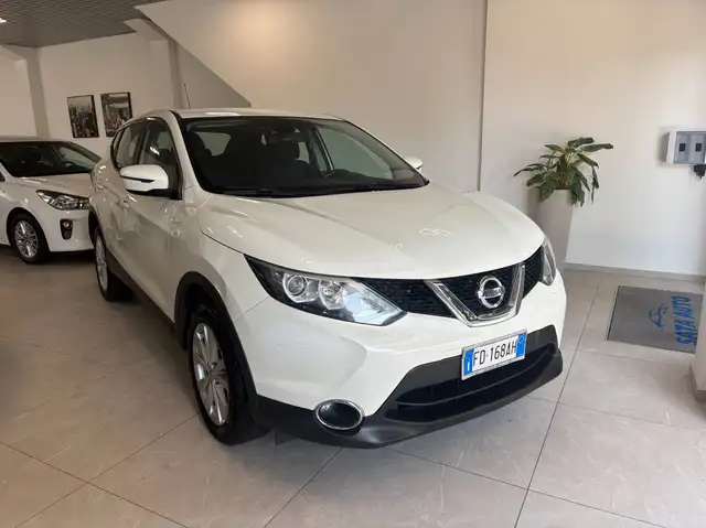 Nissan Qashqai Qashqai II 2014 1.2 dig-t Acenta 115cv E6