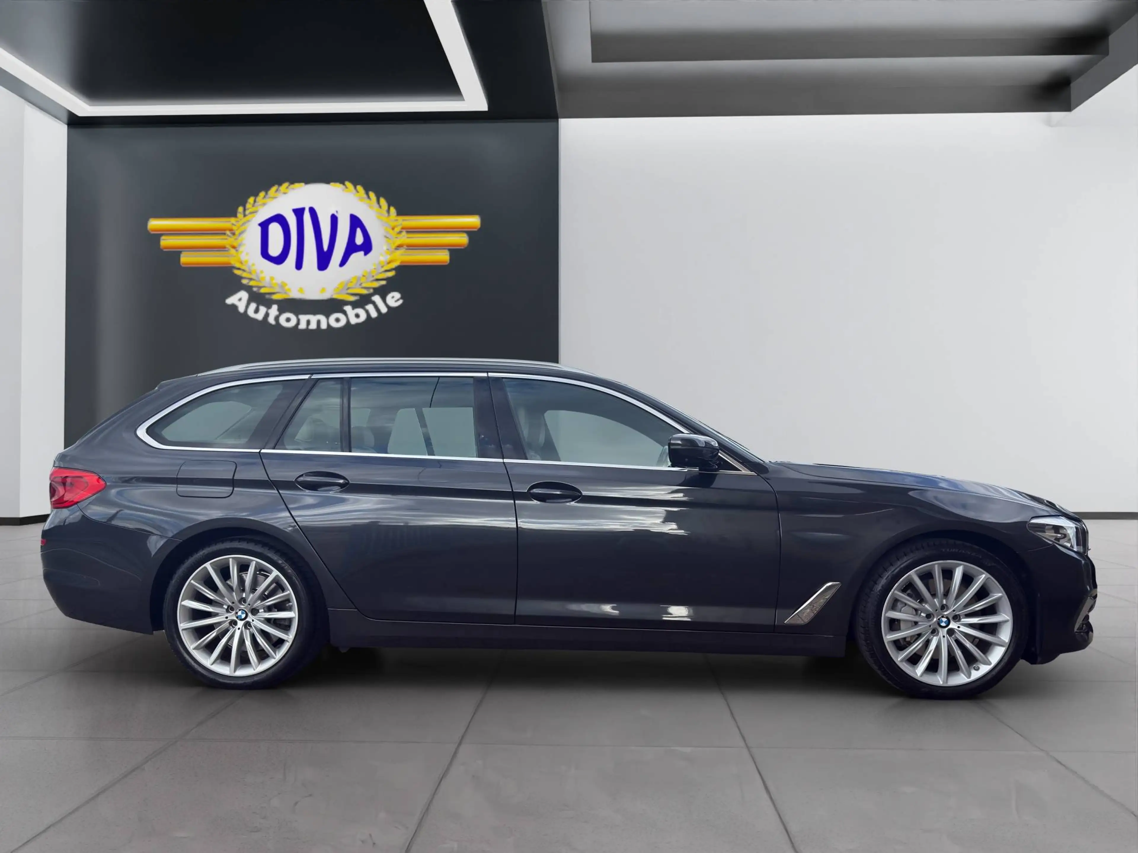 BMW 530 530 d xDrive touring Luxury Line — photo 8