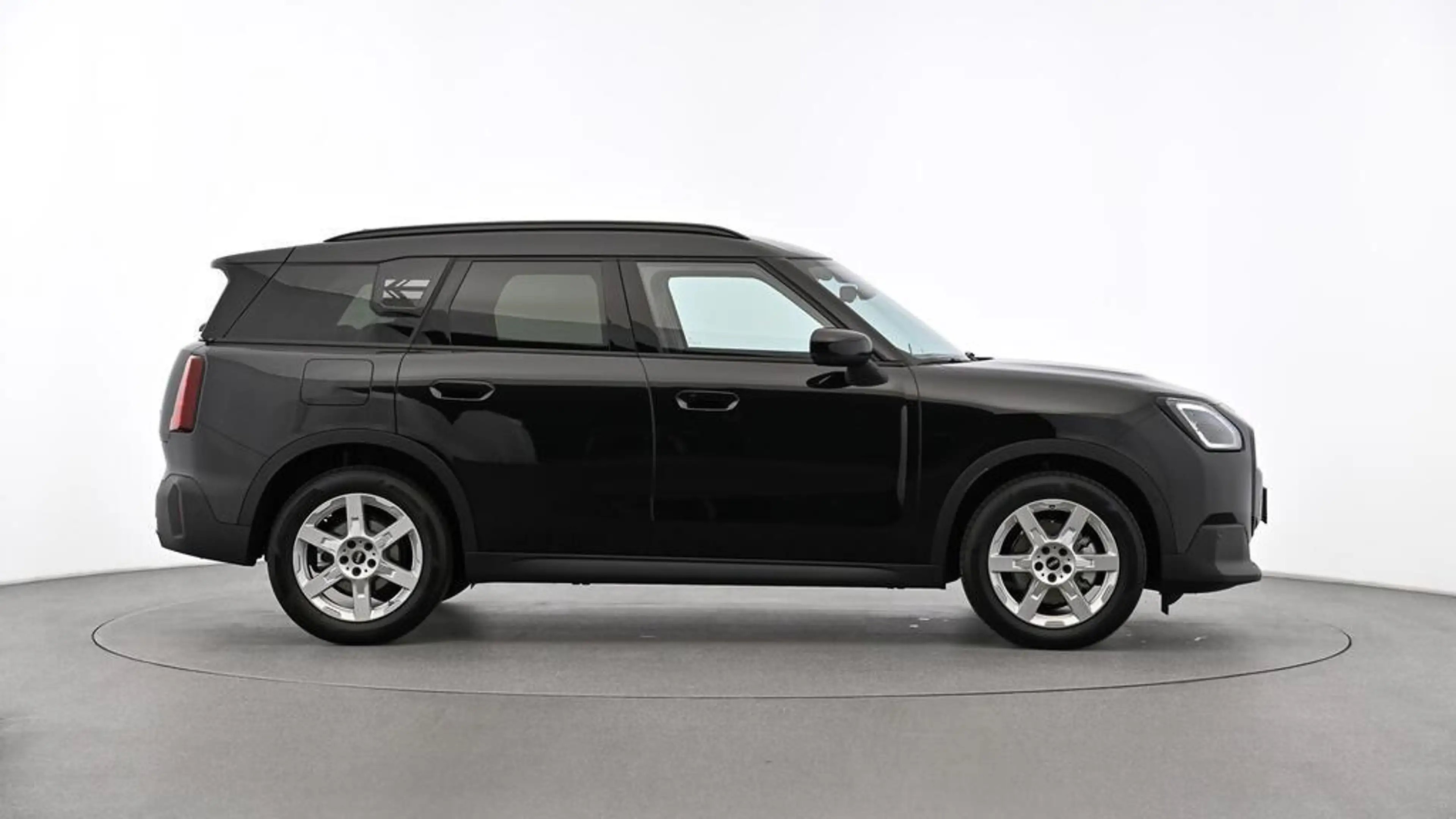MINI Countryman D — photo 4
