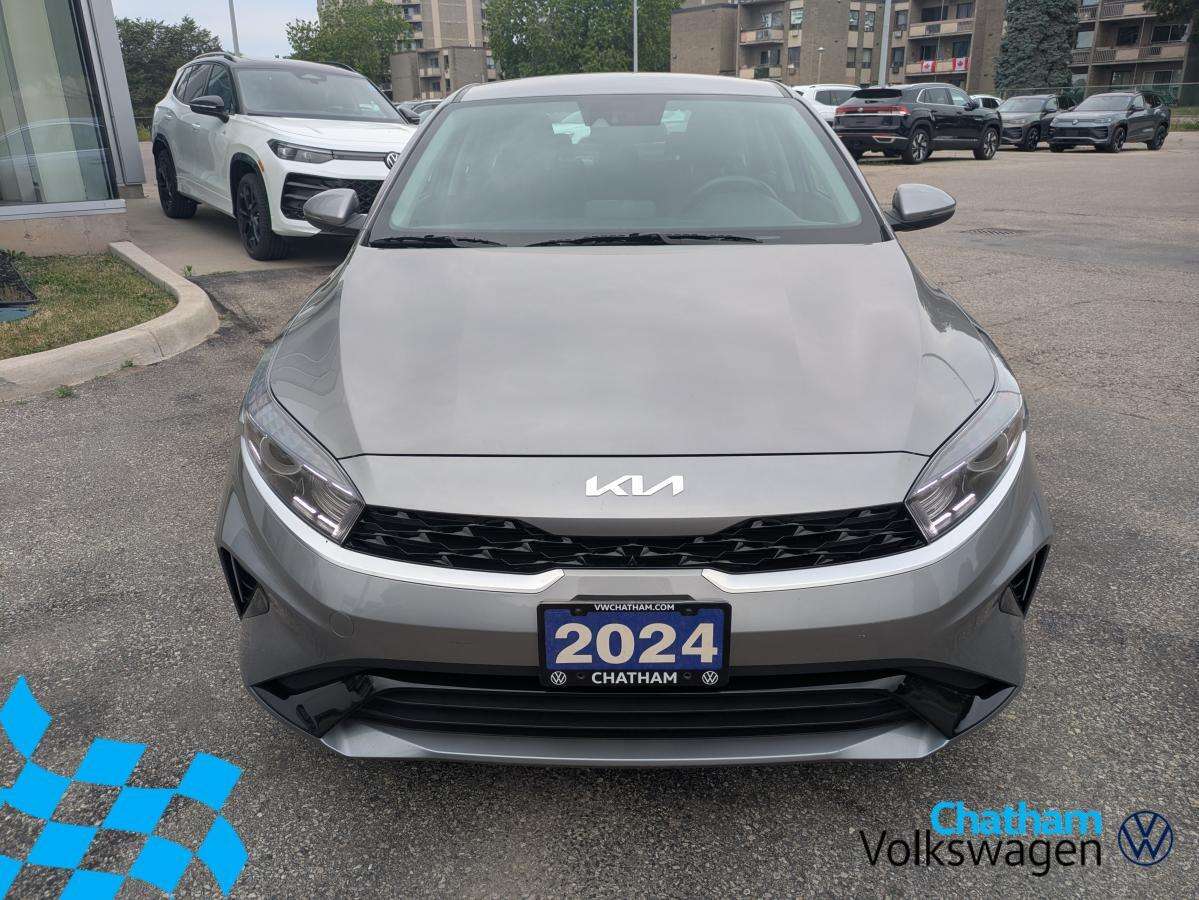 2024 Kia Forte EX IVT — photo 1