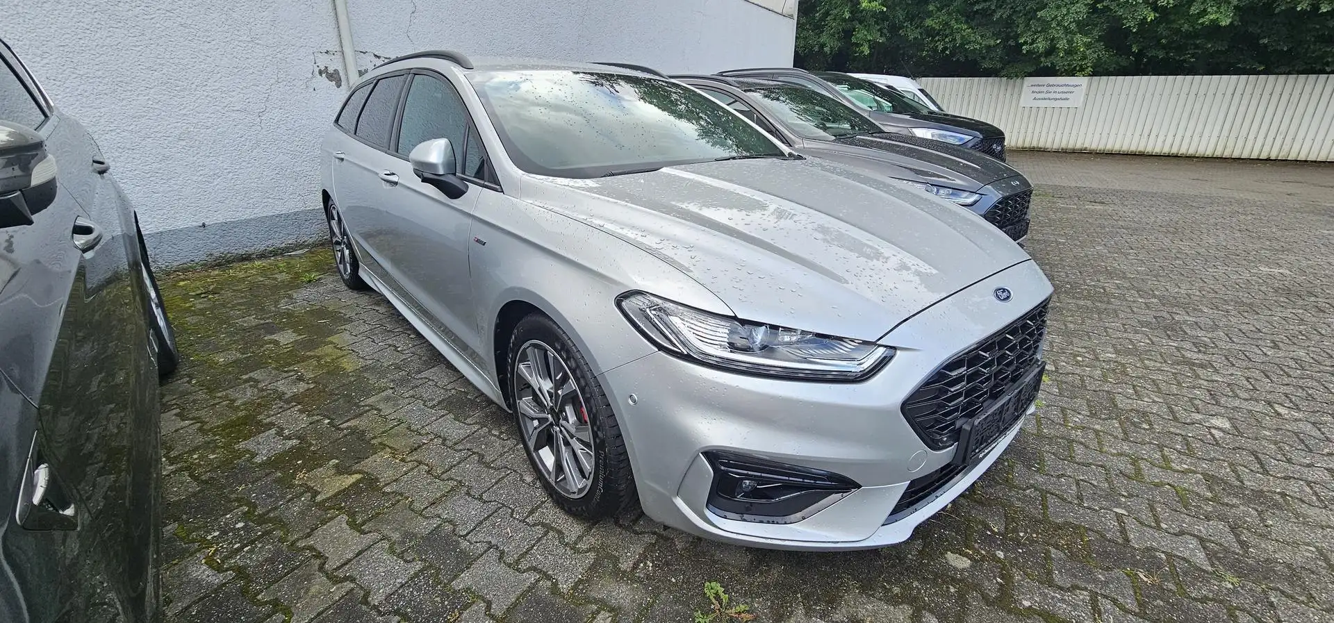 Ford Mondeo 2.0 EcoBlue Aut. ST-Line AHK LED ACC 110 kW (150 P Silber - 2