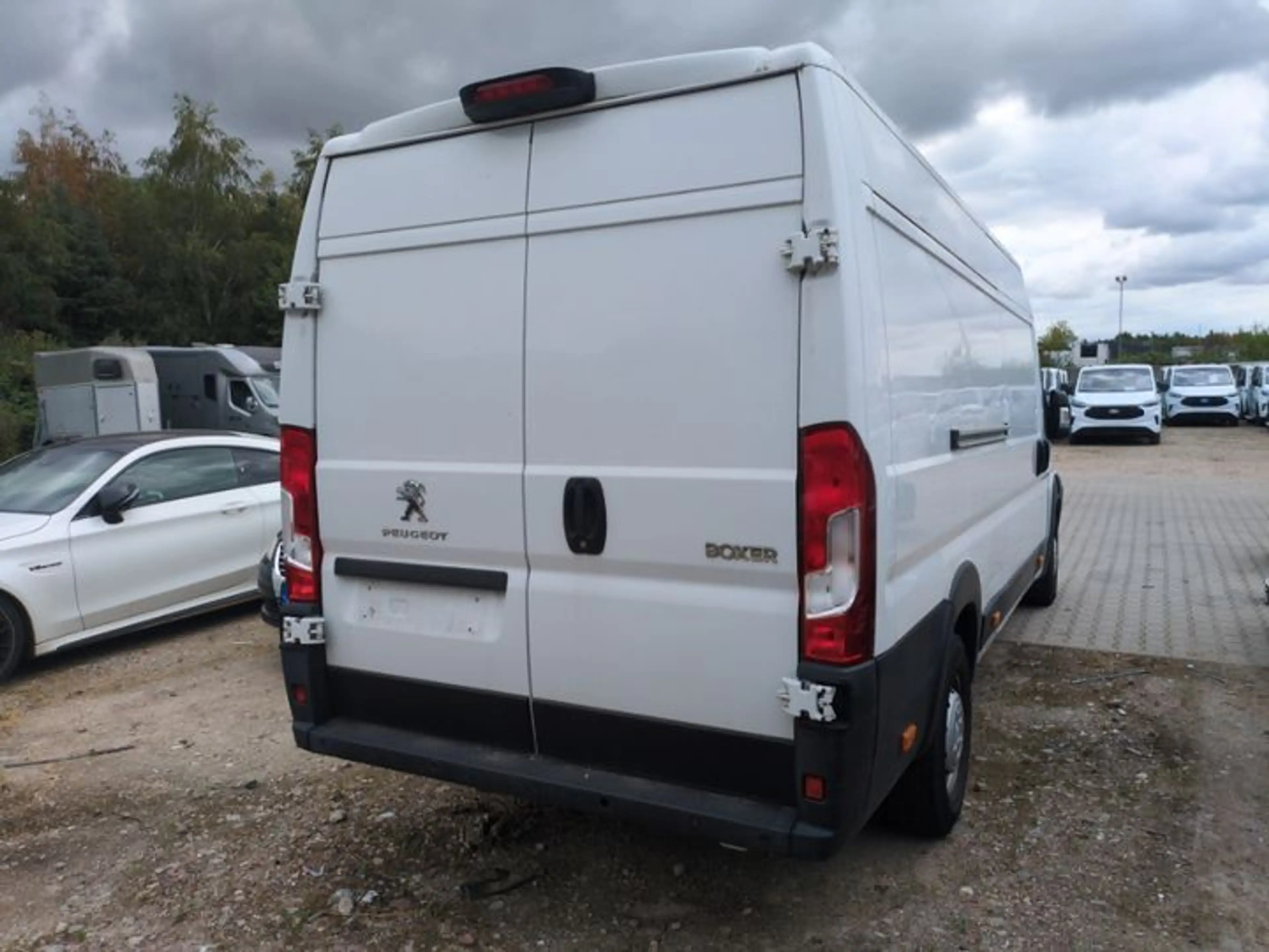 Peugeot Boxer Kasten L4H2 BlueHDi 165 CAM NAVI KLIMA — photo 3