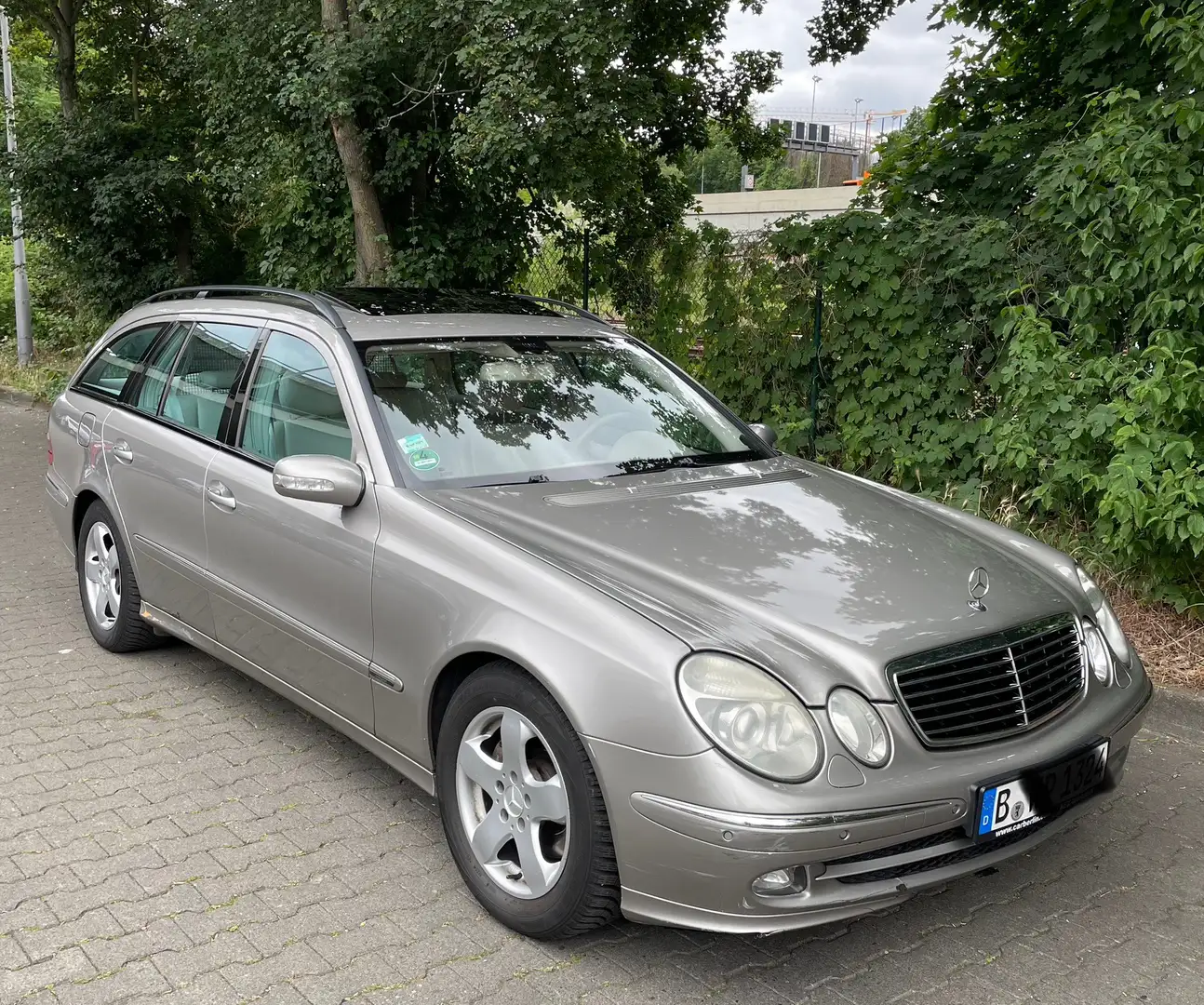 Mercedes-Benz E 280 E 280 T CDI Avantgarde lückenlose Historie Voll Beige - 1