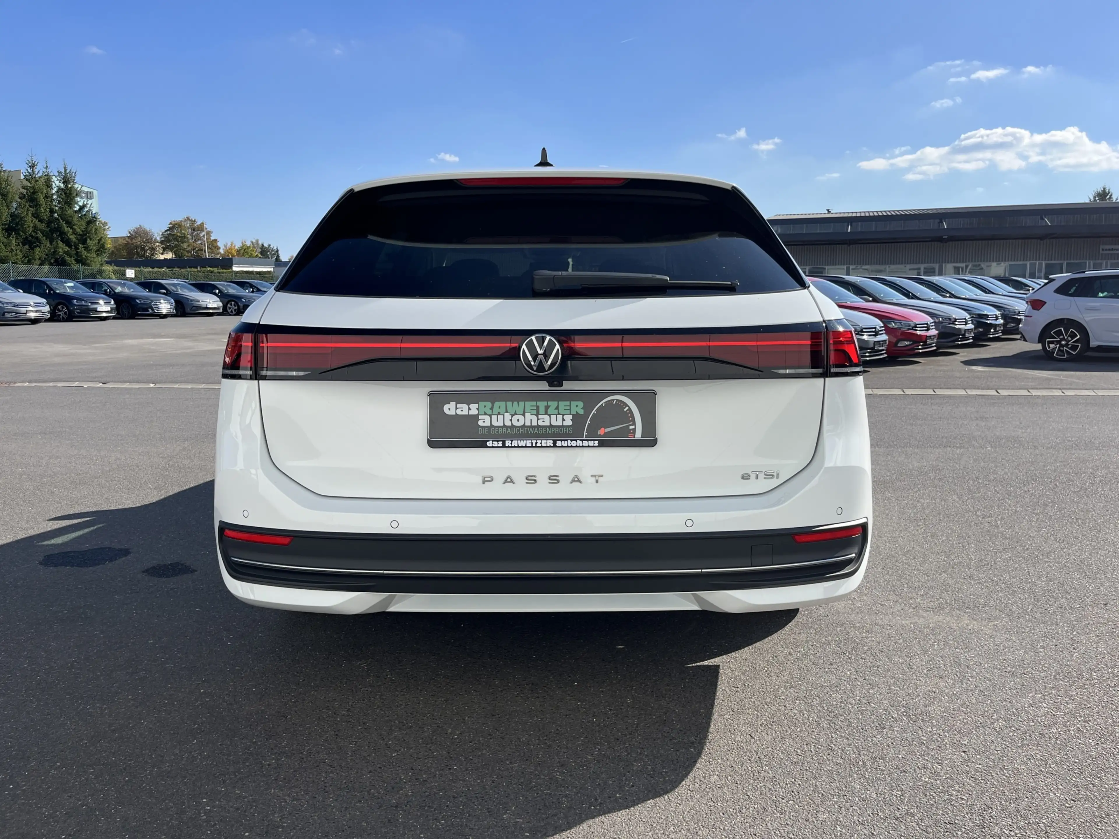 Volkswagen Passat Variant 1.5 TSI DSG Business 169€ m.20% Anz. HeadUp Navi — photo 9