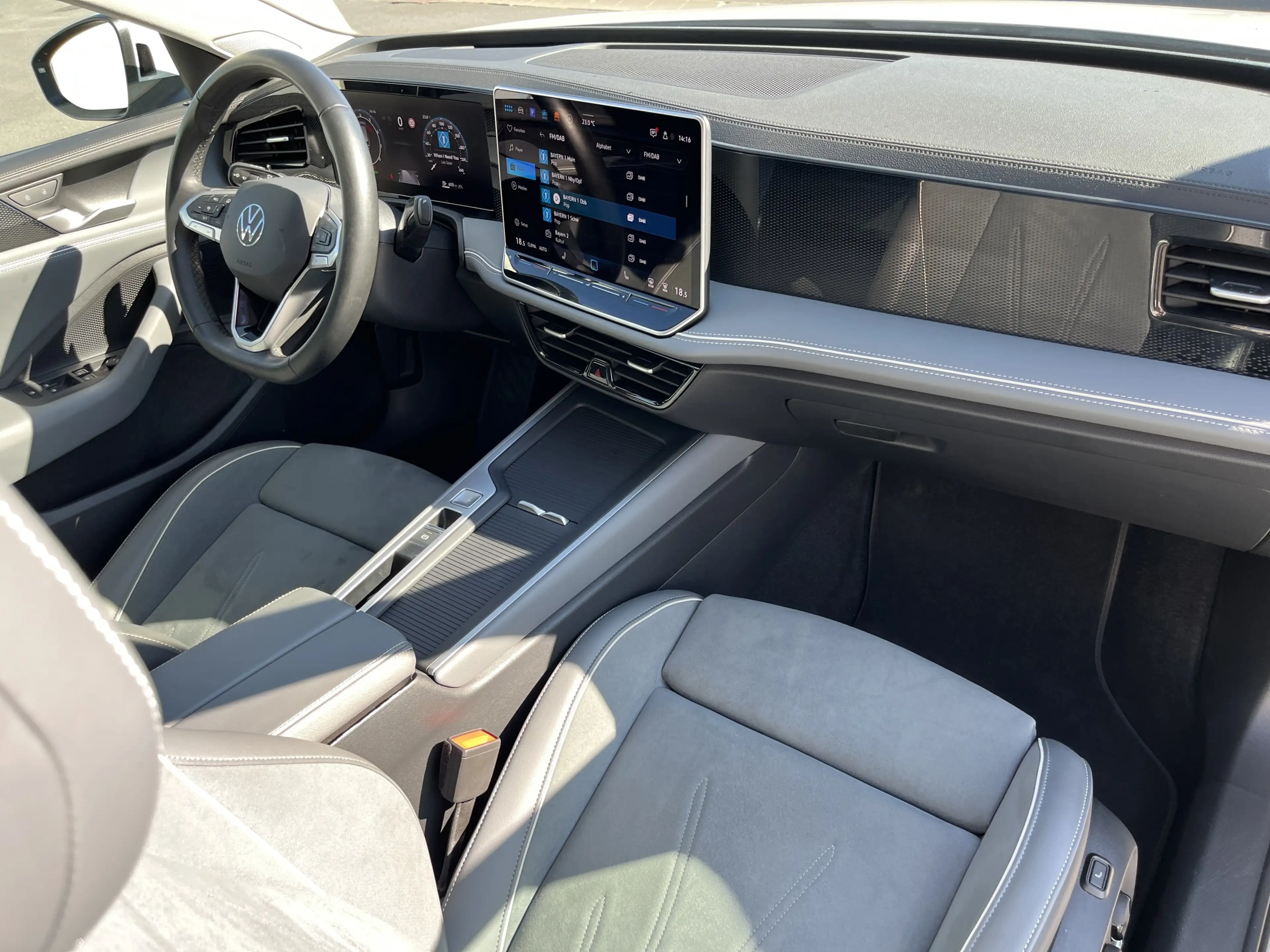 Volkswagen Passat Variant 1.5 TSI DSG Business 169€ m.20% Anz. HeadUp Navi — photo 14