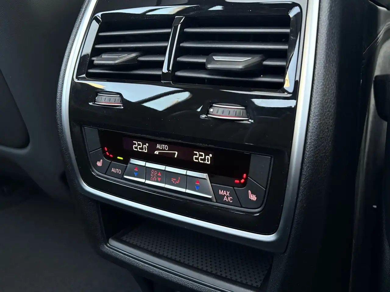 BMW X7 xDrive40d M Sport DA/PA Prof H/K 22" 14