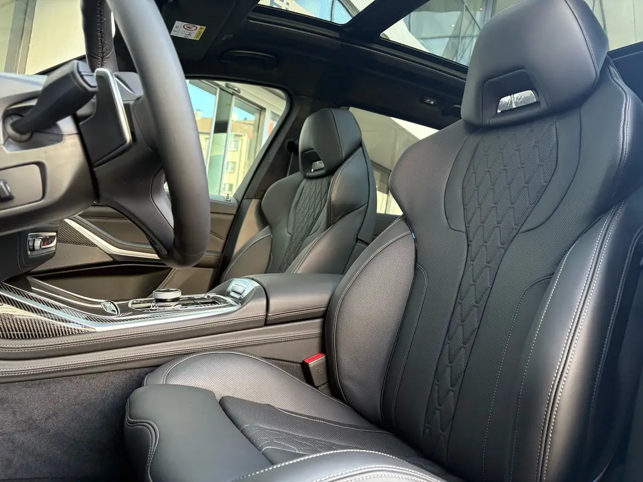 BMW X7 xDrive40d M Sport DA/PA Prof H/K 22" 3