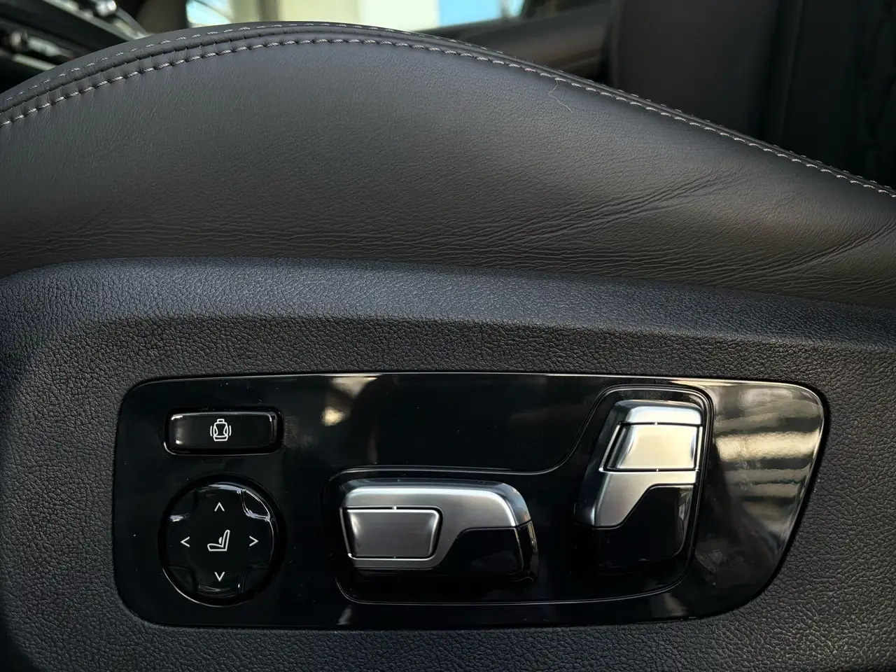 BMW X7 xDrive40d M Sport DA/PA Prof H/K 22" 10