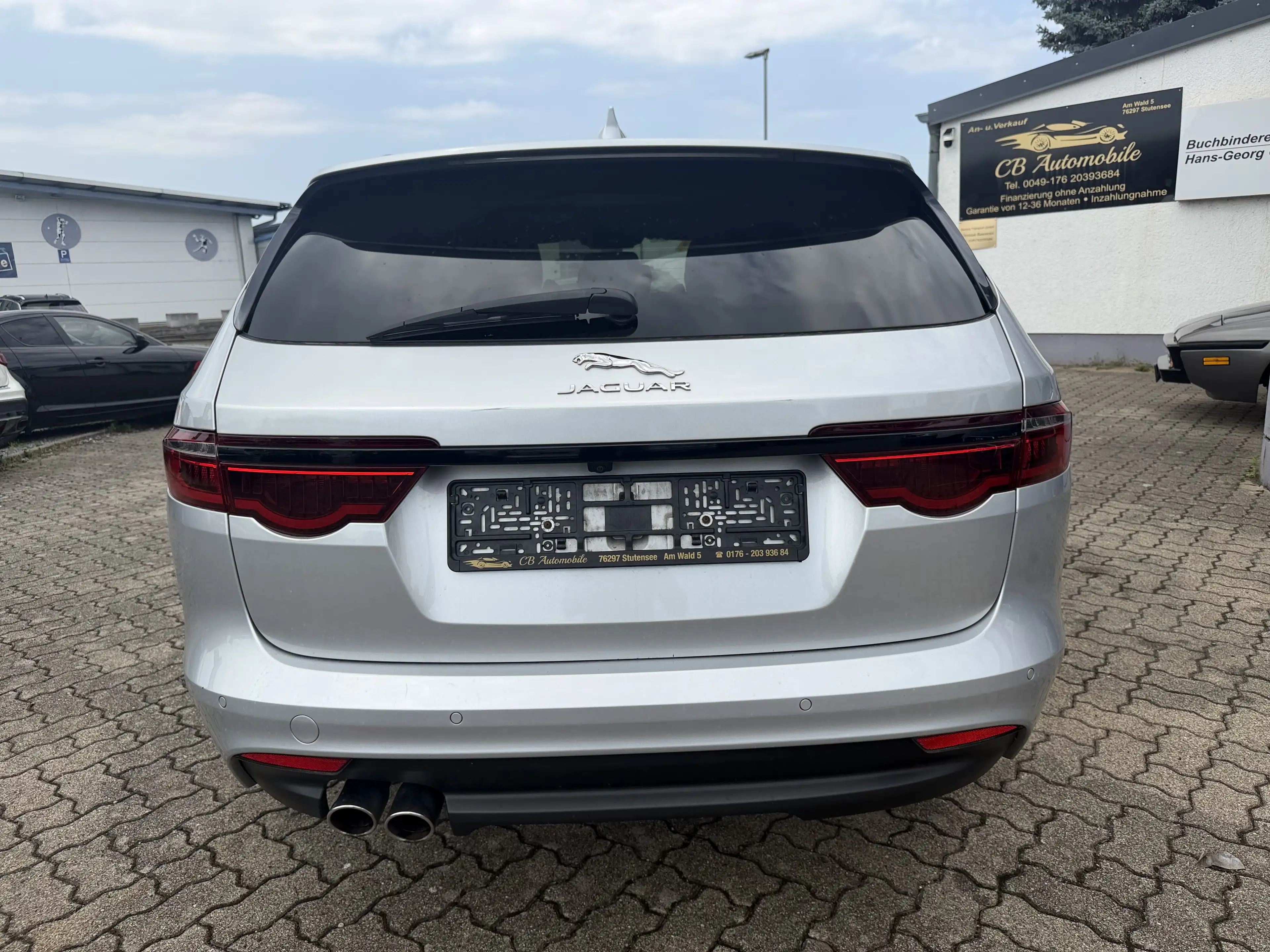 Jaguar XF XF 20d Sportbrake Aut. R-Sport — photo 8