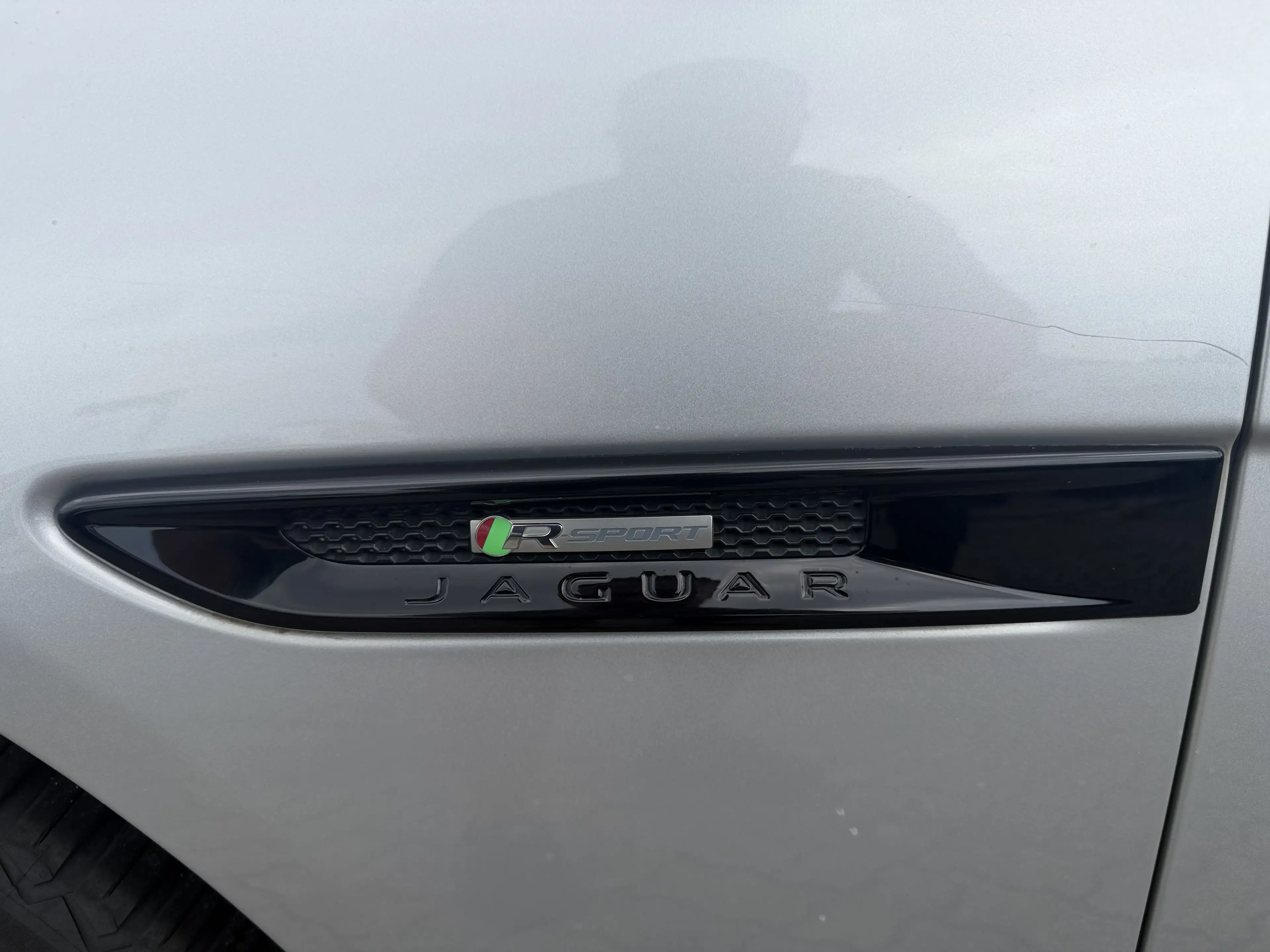 Jaguar XF XF 20d Sportbrake Aut. R-Sport — photo 12