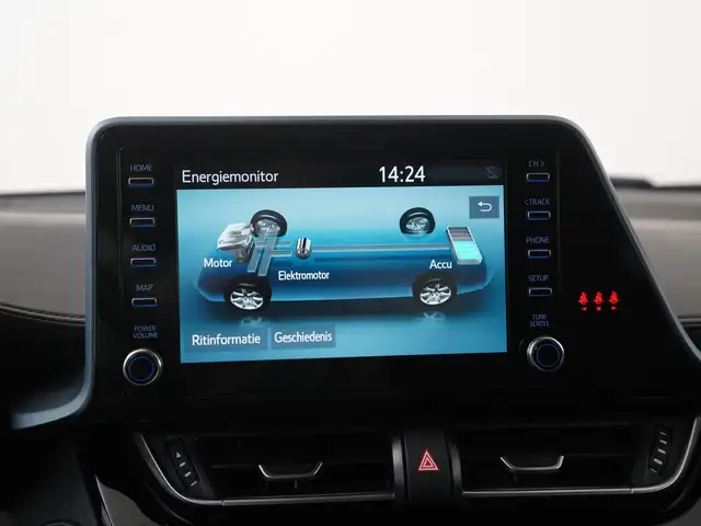 Toyota C-HR view 14