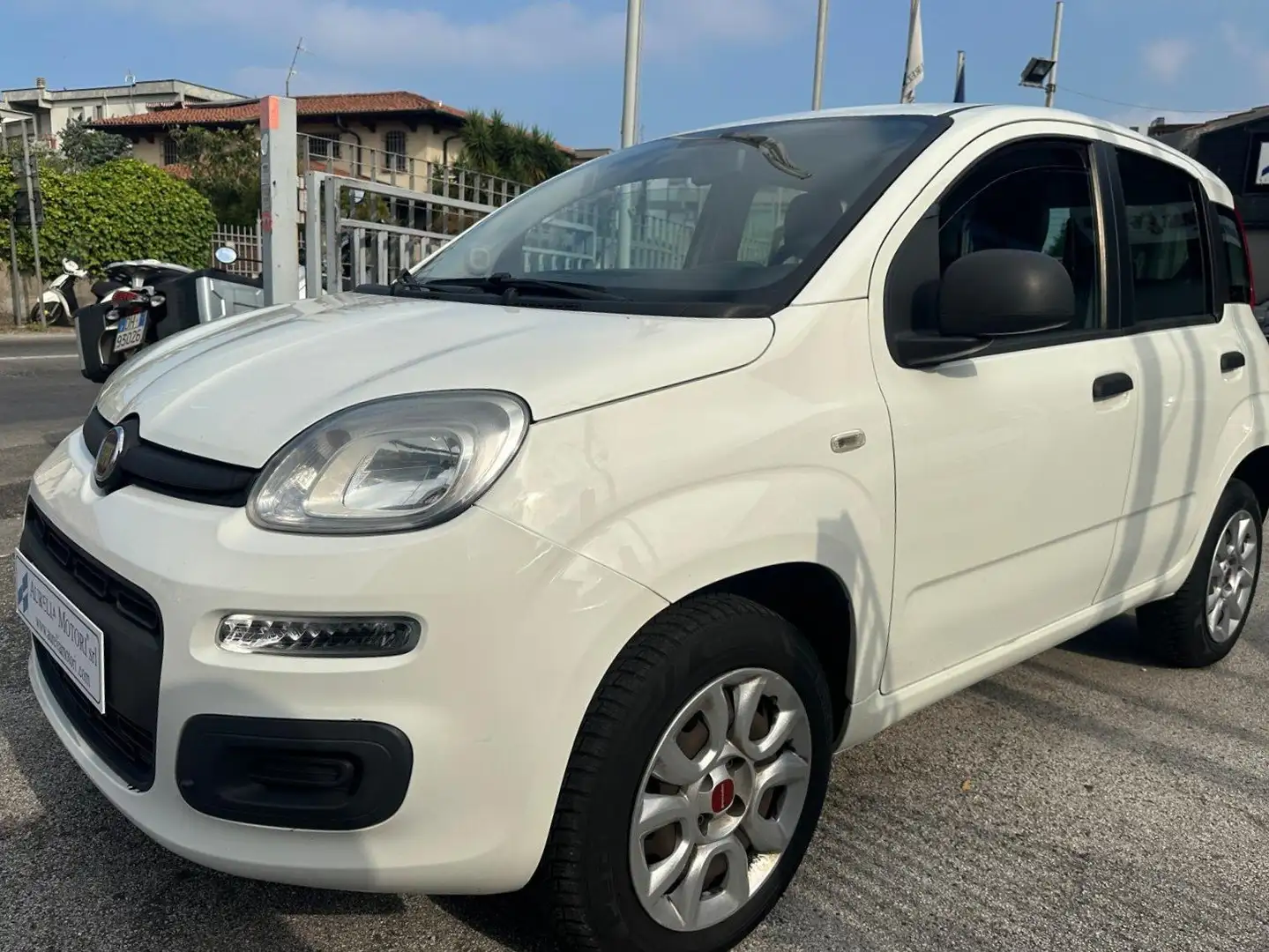 Fiat Panda 0.9 t.air t. natural power 80cv E6 subito disponib Bianco - 1