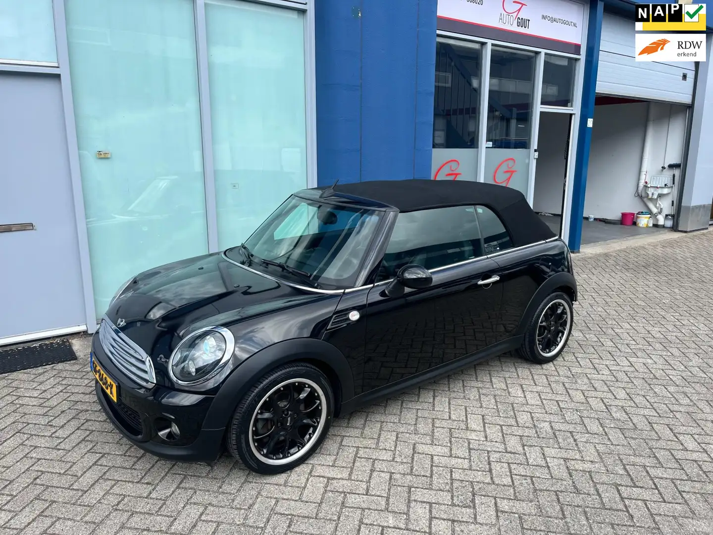 MINI Cooper Cabrio Mini 1.6 Salt Zwart - 1