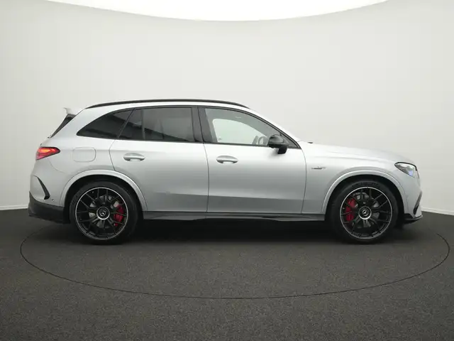 Mercedes-Benz GLC view 5