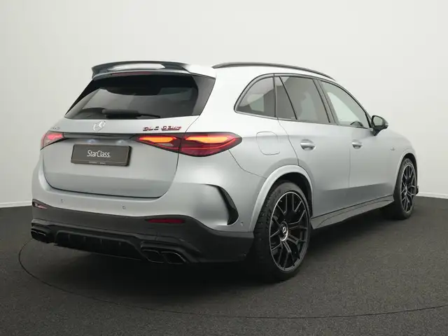 Mercedes-Benz GLC view 3