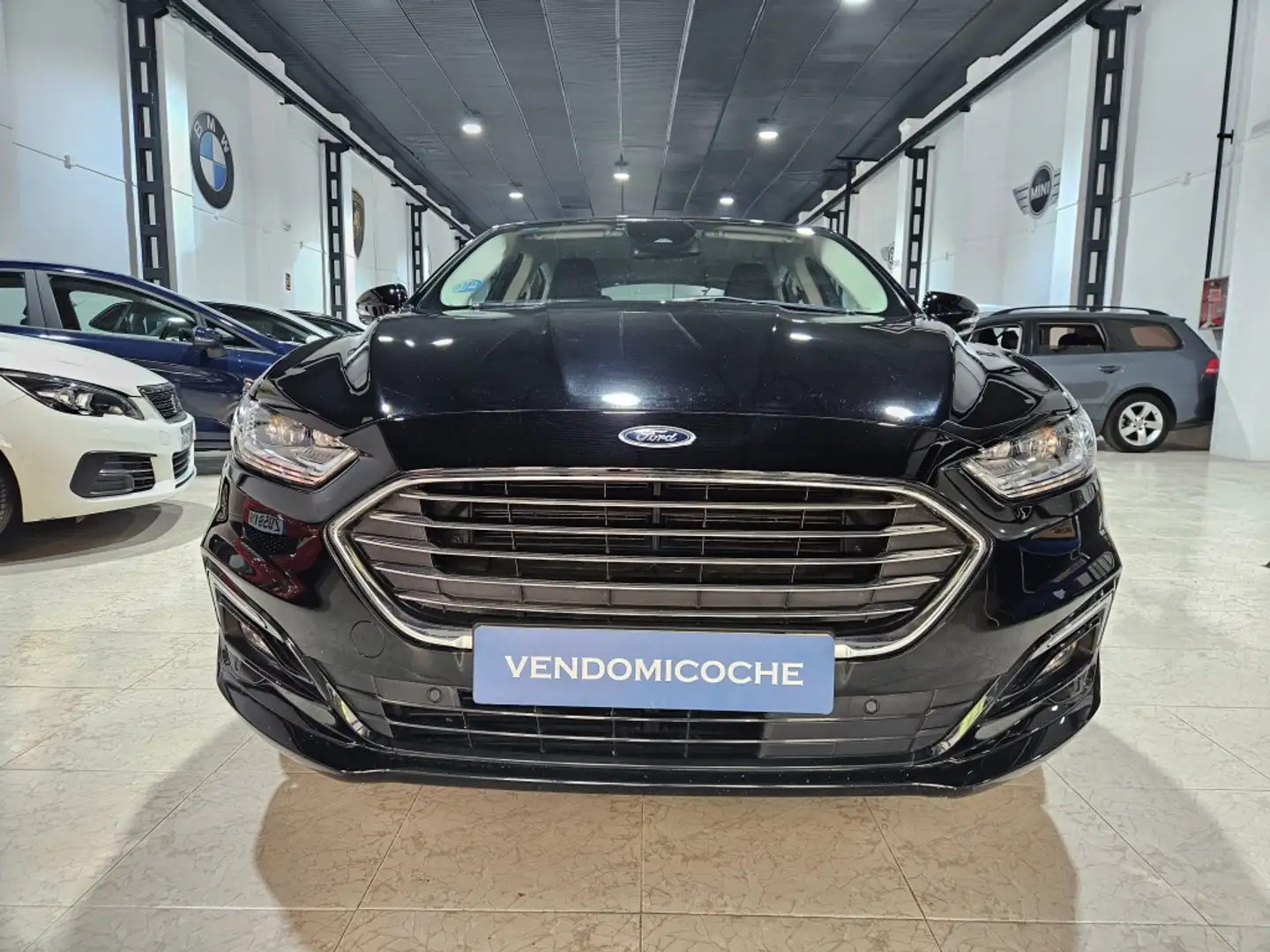 Ford Mondeo 1.5 EcoBoost Titanium 165 Noir - 1