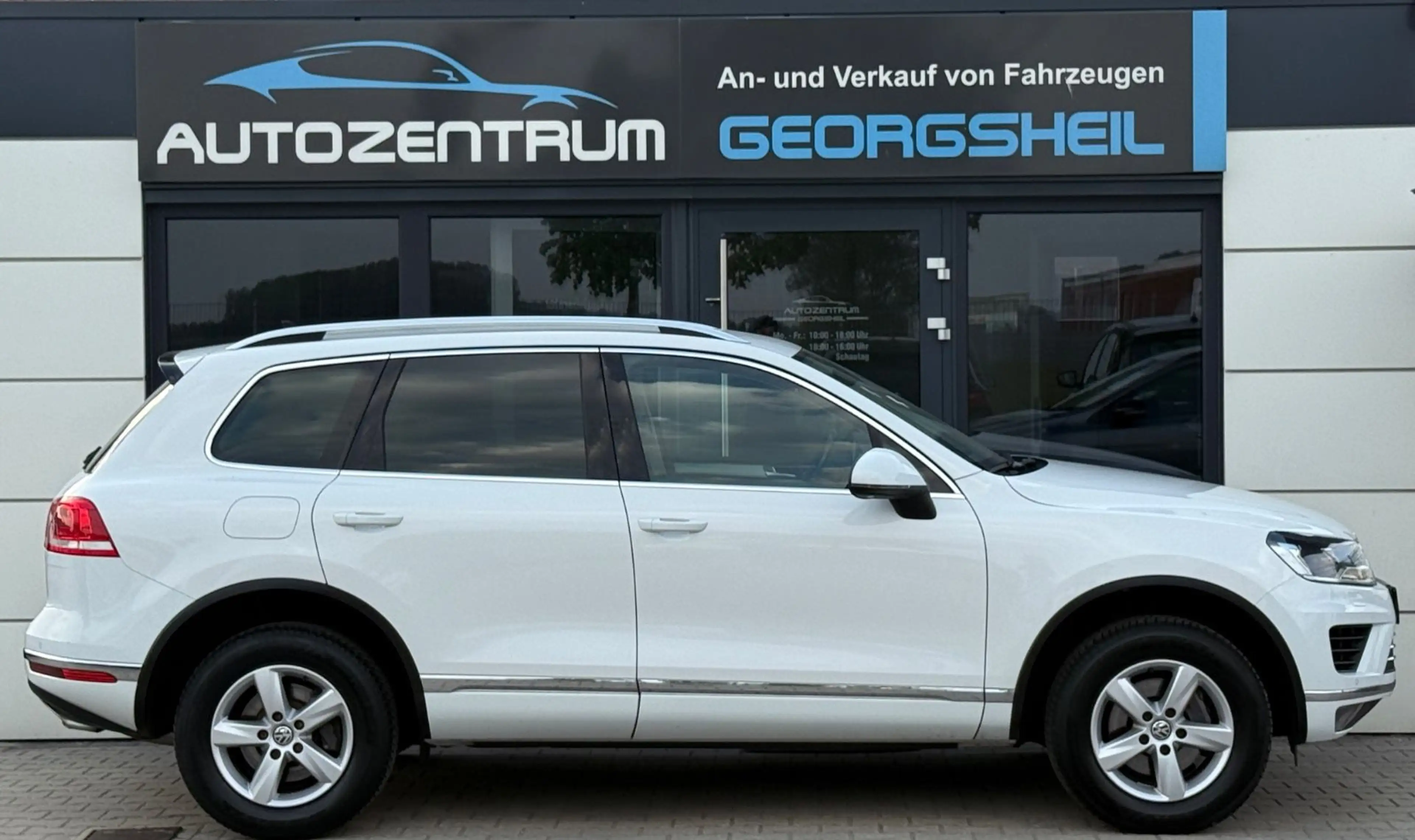 Volkswagen Touareg V6 TDI/Allrad/AHK/Leder/Navi/Xenon/SHZ — photo 5