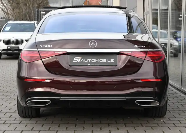 Mercedes-Benz S 500 view 4