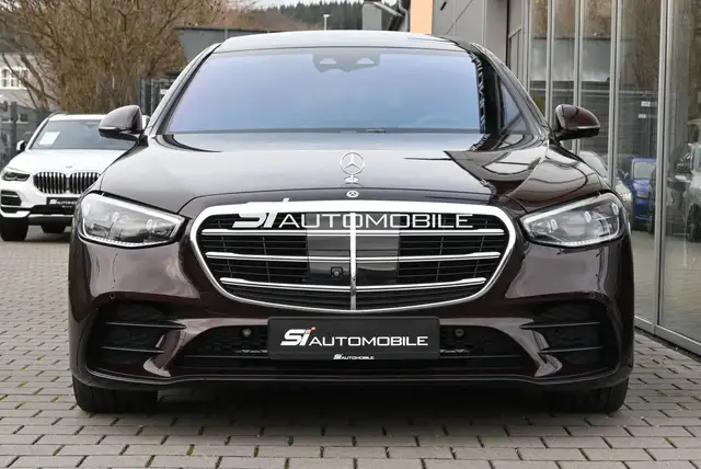 Mercedes-Benz S 500 view 8