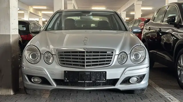 Mercedes-Benz E 220 CDI Elegance *LEDER*AUTOMATIK*TEMPOMAT*