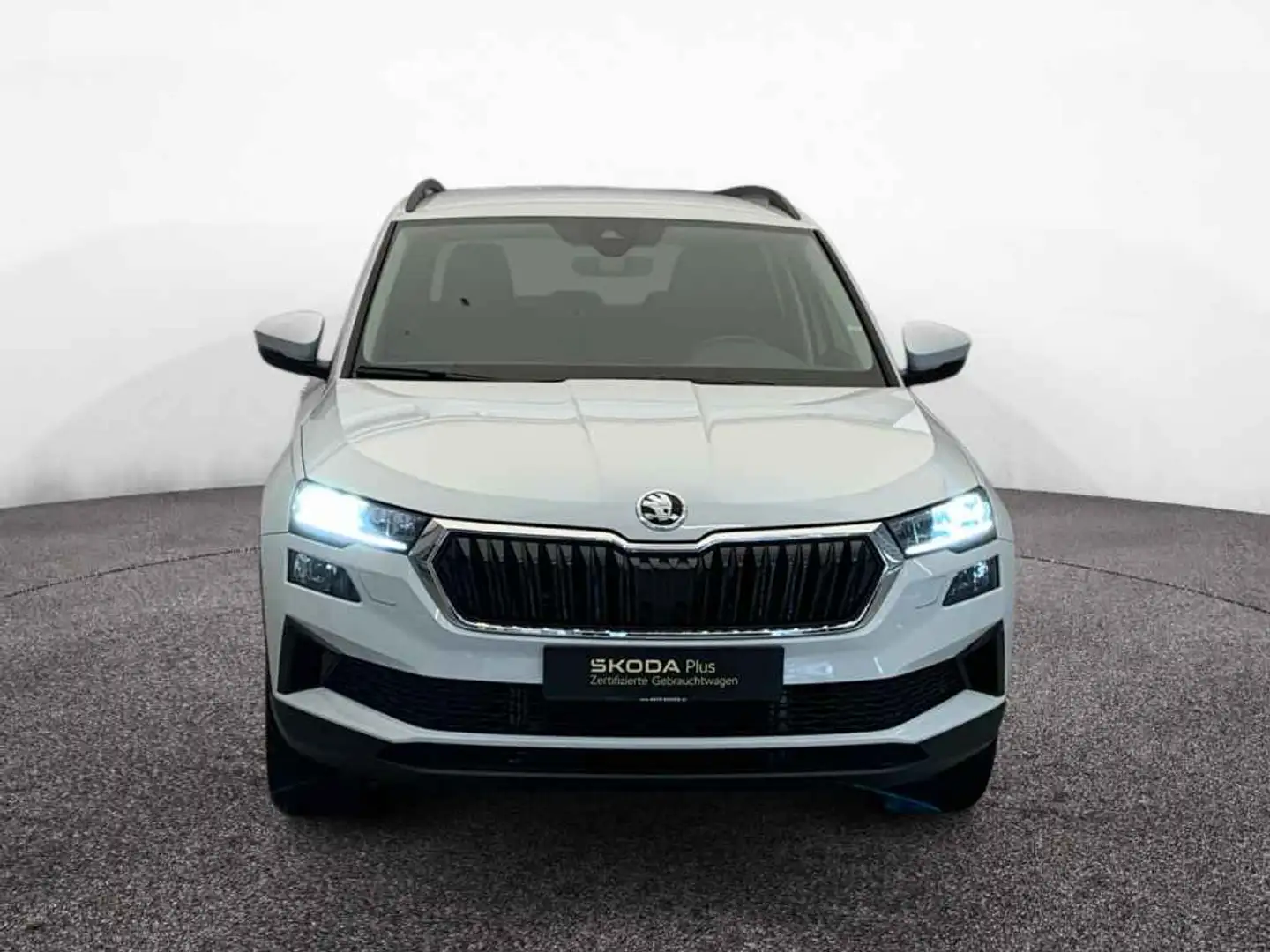 Skoda Karoq Selection 1.5 TSI DSG *LED*GRA*R-CAM*SHZ* Weiß - 2
