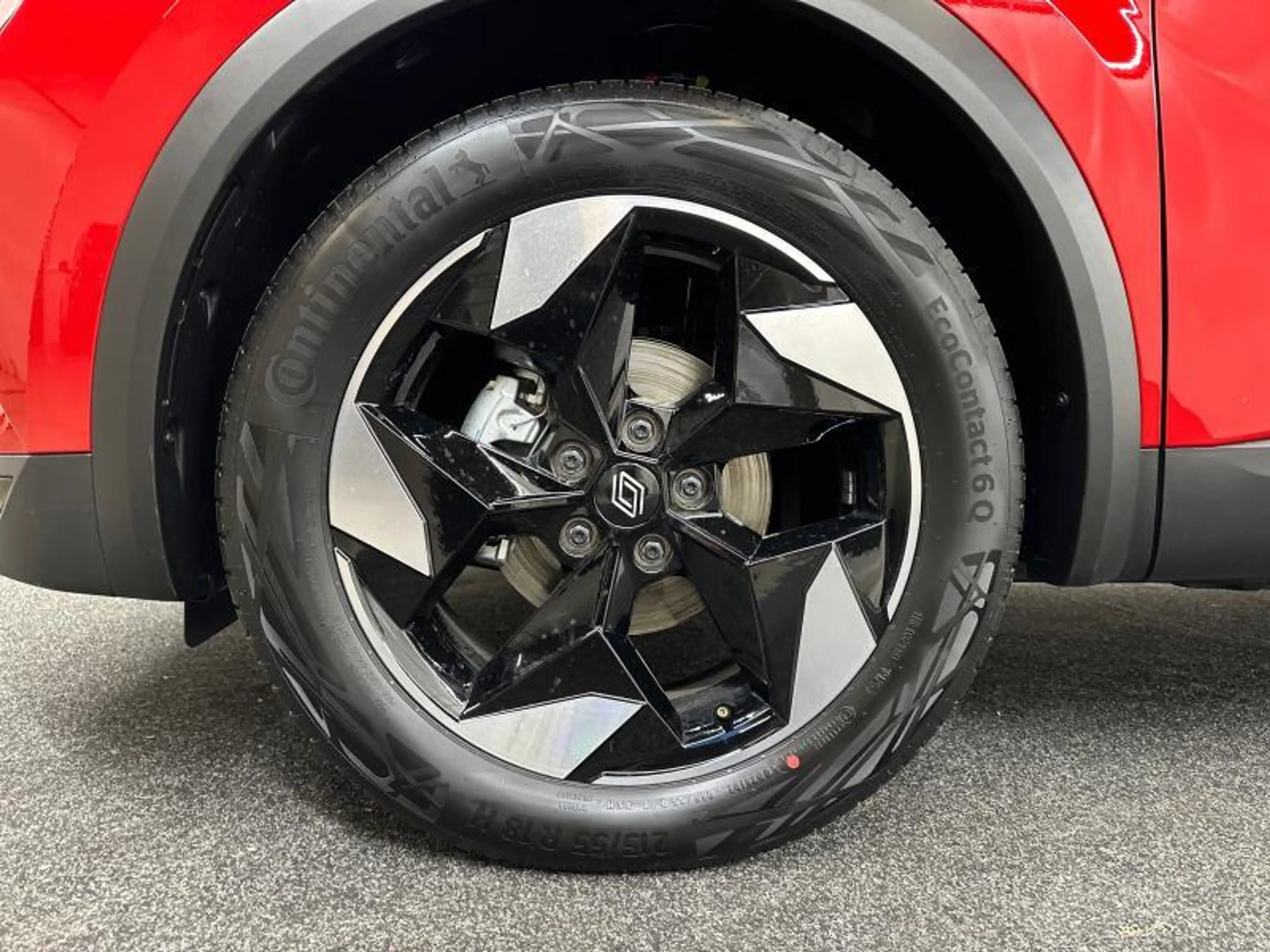Renault Captur 160hp AT Techno | winter pack — photo 13