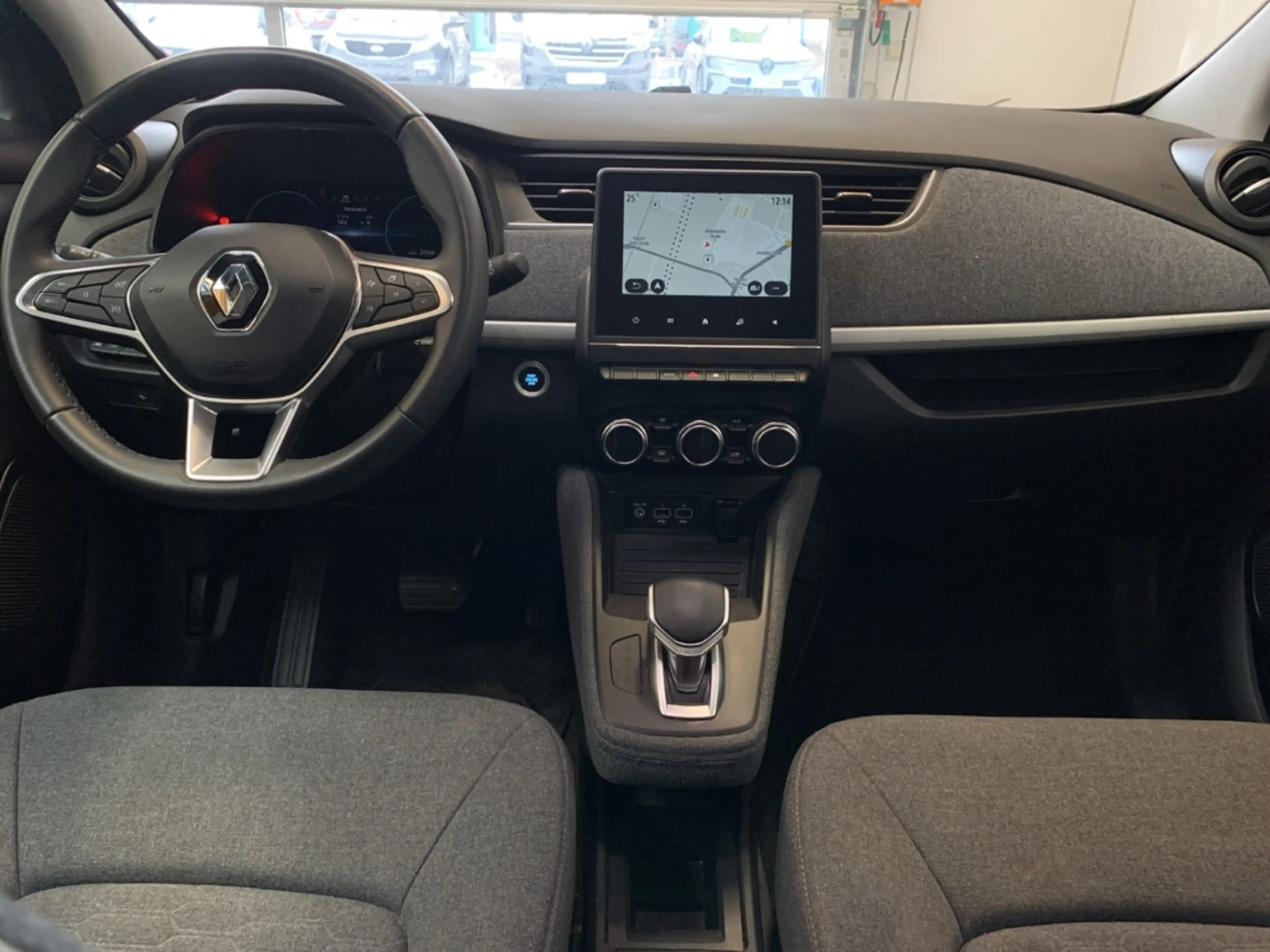 Renault ZOE R110 EV50 PAKET EVOLUTION Evolution NAVI+KLIMA+PDC — photo 14
