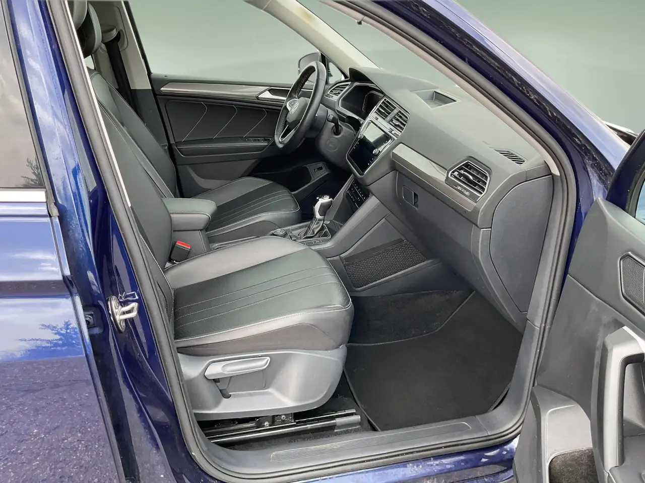 Volkswagen Tiguan снимка Volkswagen Tiguan