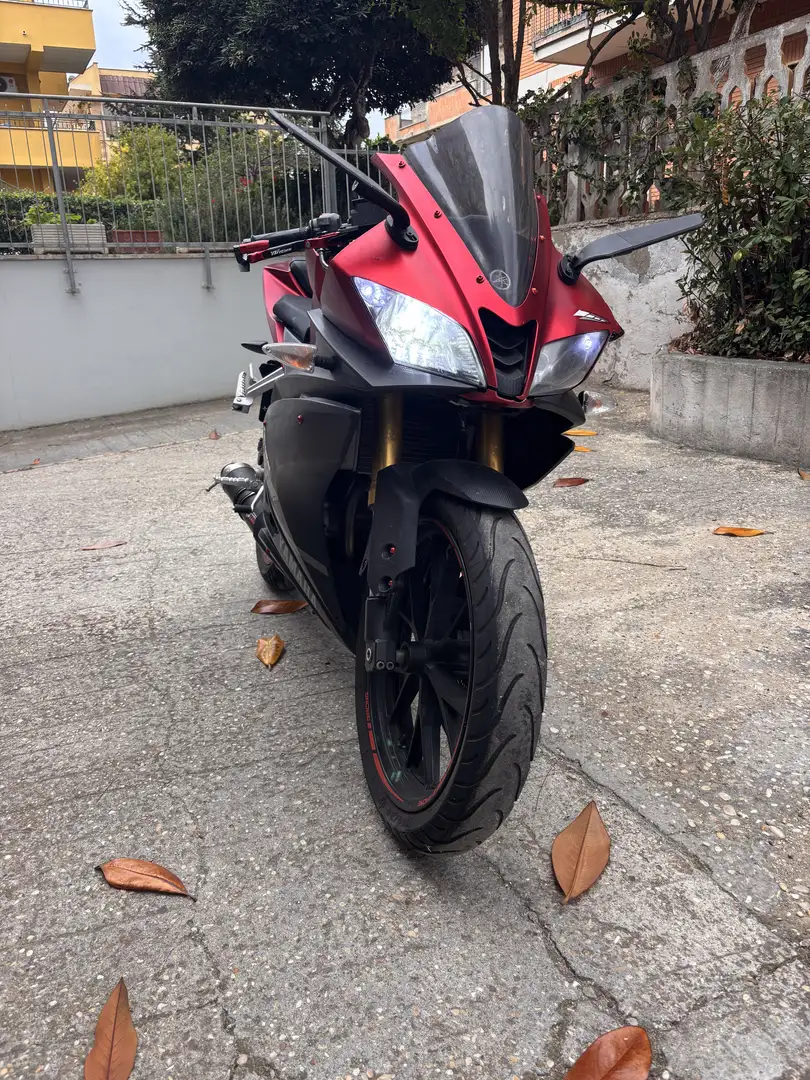 Yamaha YZF-R125 - 1