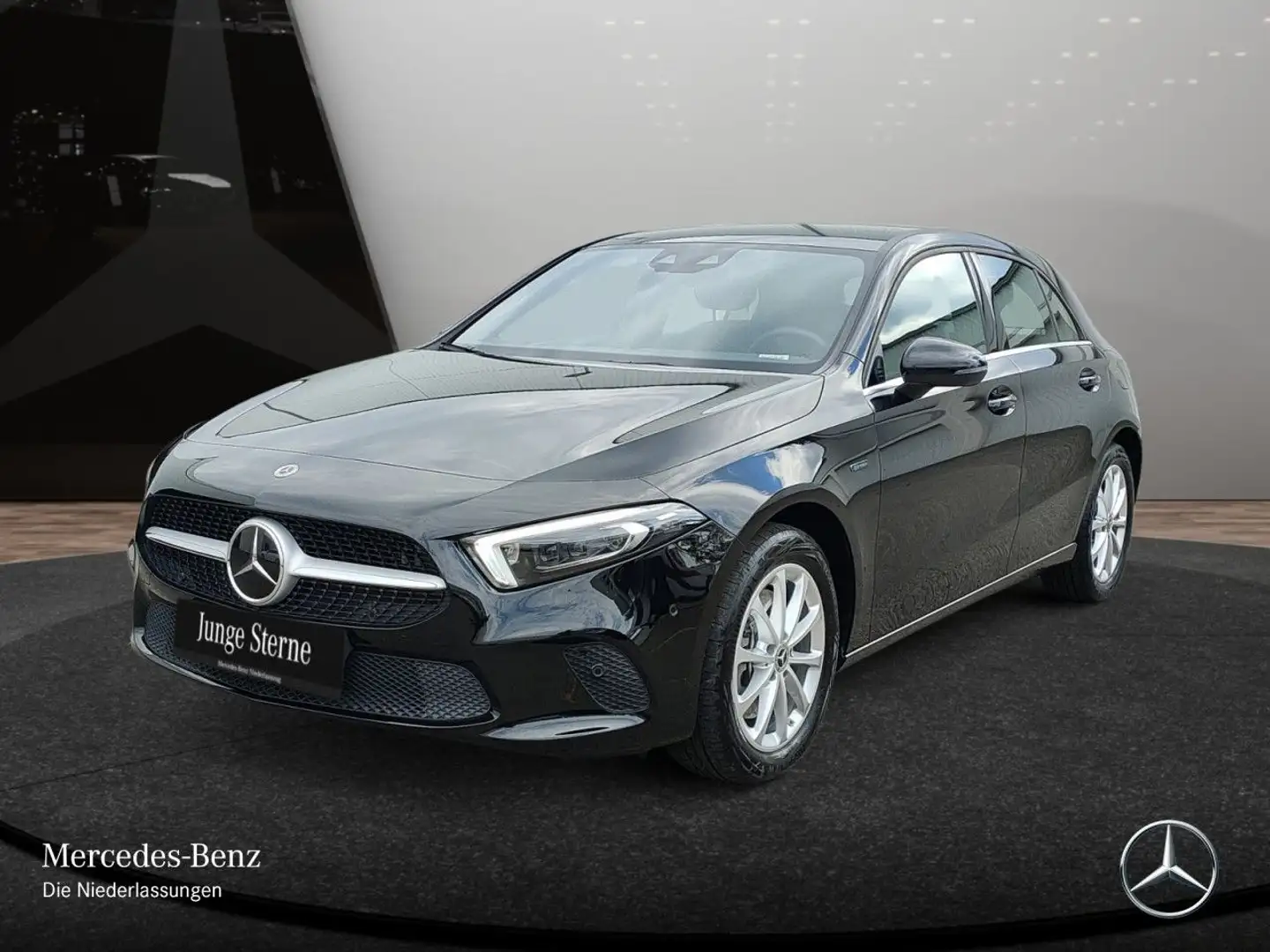 Mercedes-Benz A 250 e STYLE+AHK+MULTIBEAM+KAMERA+8G Nero - 2