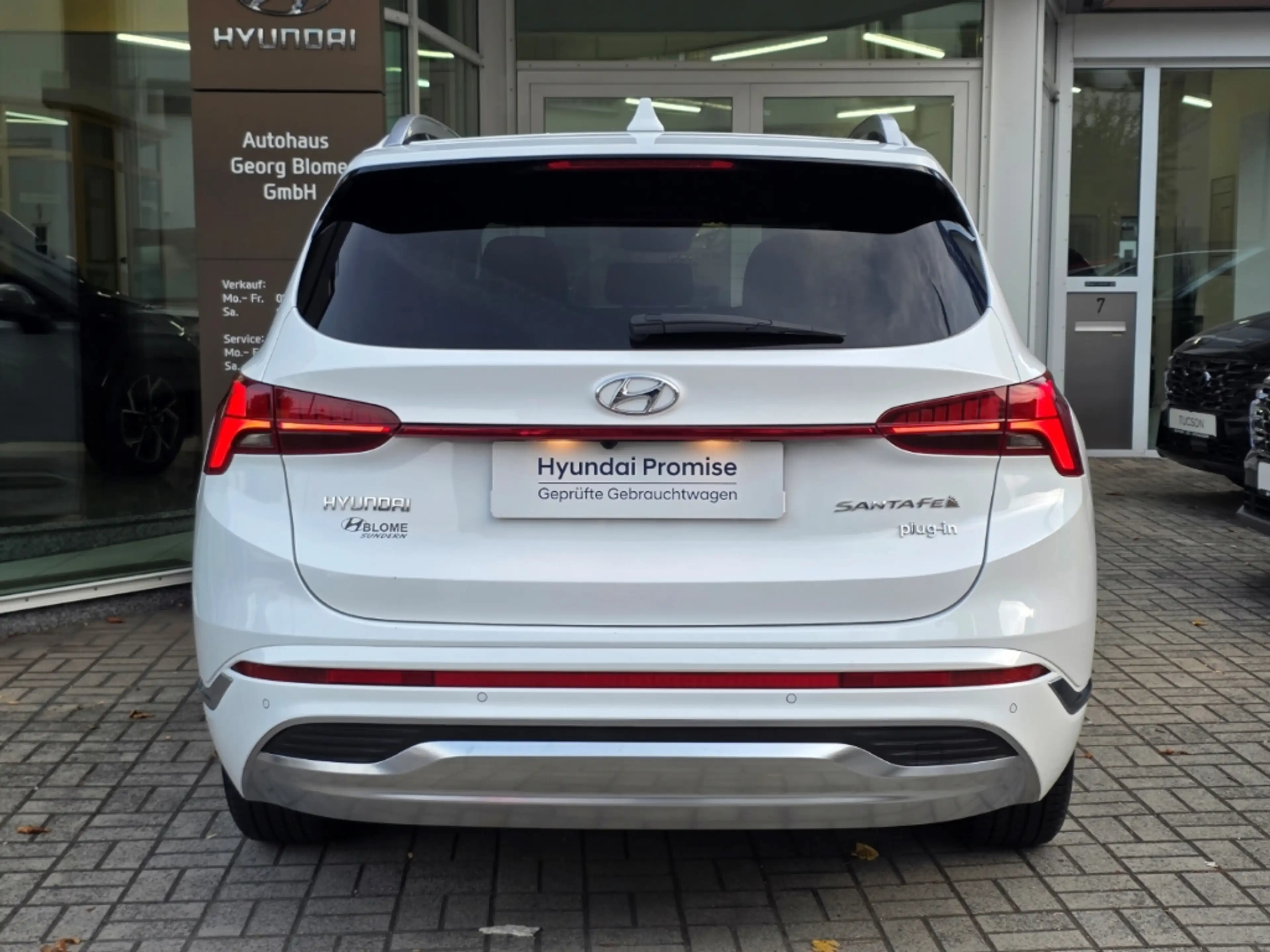Hyundai SANTA FE PHEV Signature 1.6 T-GDI A/T 4WD / Standheizung / — photo 7