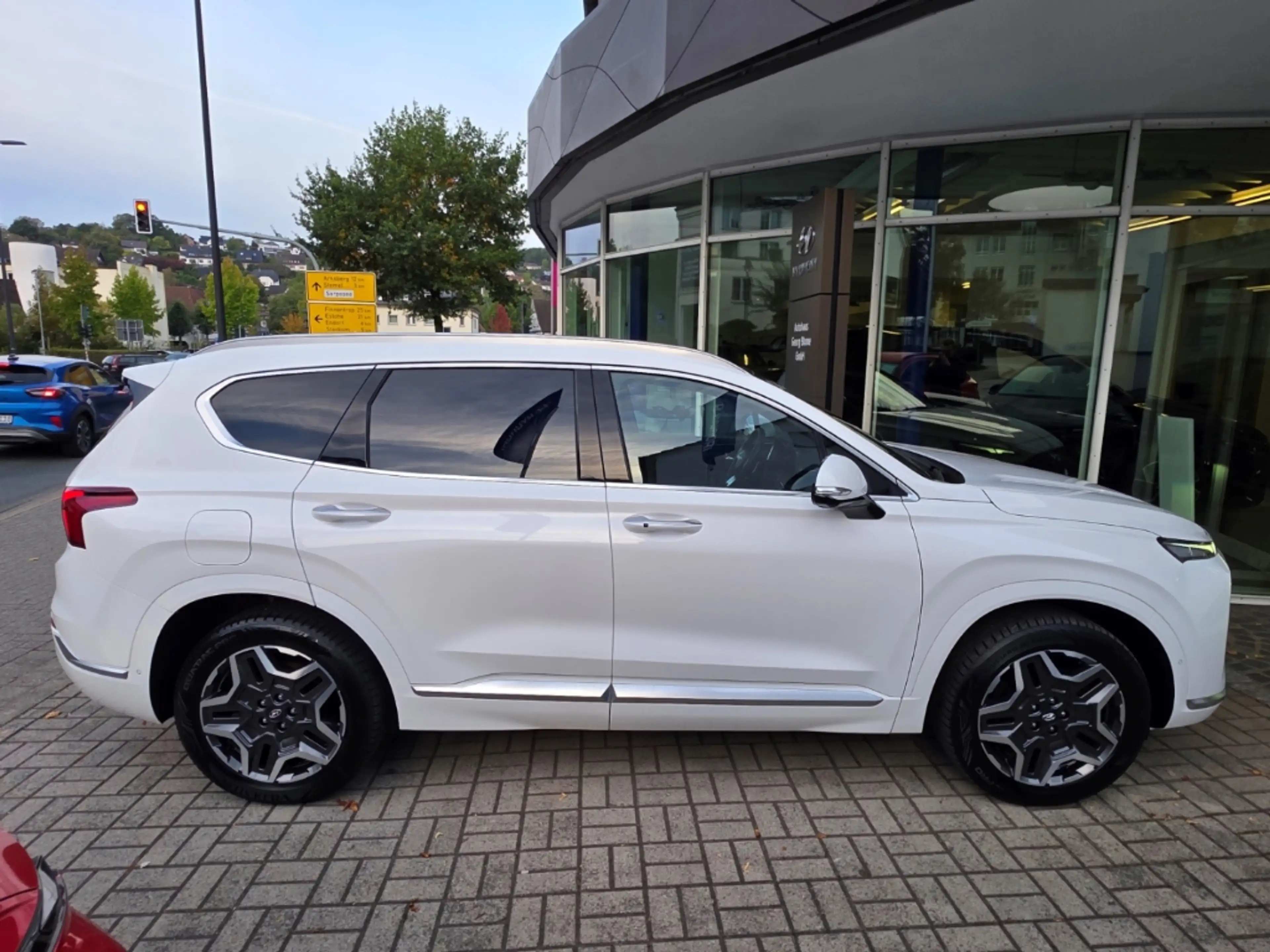Hyundai SANTA FE PHEV Signature 1.6 T-GDI A/T 4WD / Standheizung / — photo 8
