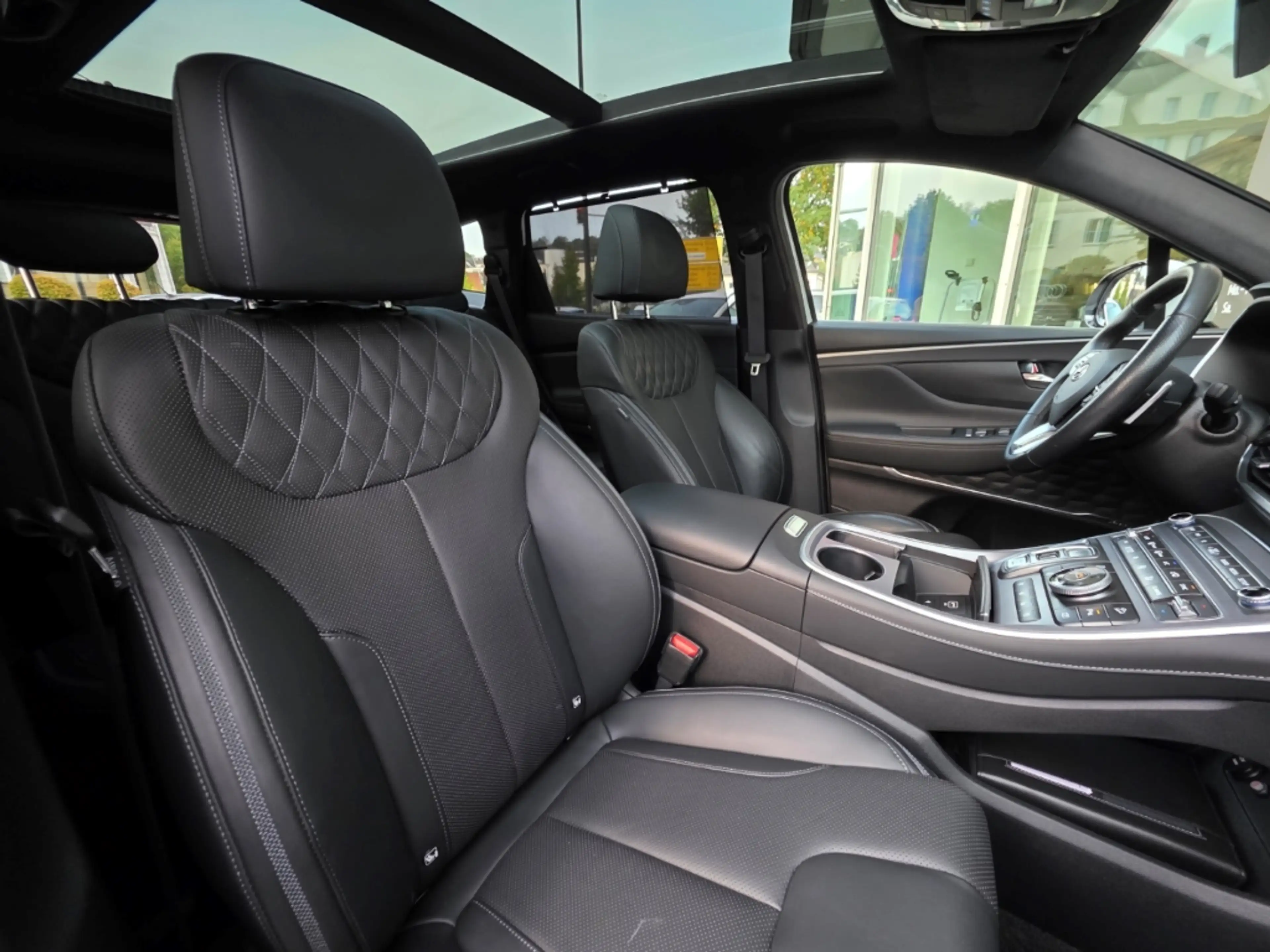 Hyundai SANTA FE PHEV Signature 1.6 T-GDI A/T 4WD / Standheizung / — photo 14