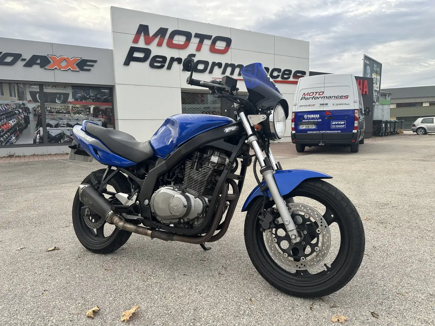 Suzuki GS 500 Blauw - 1
