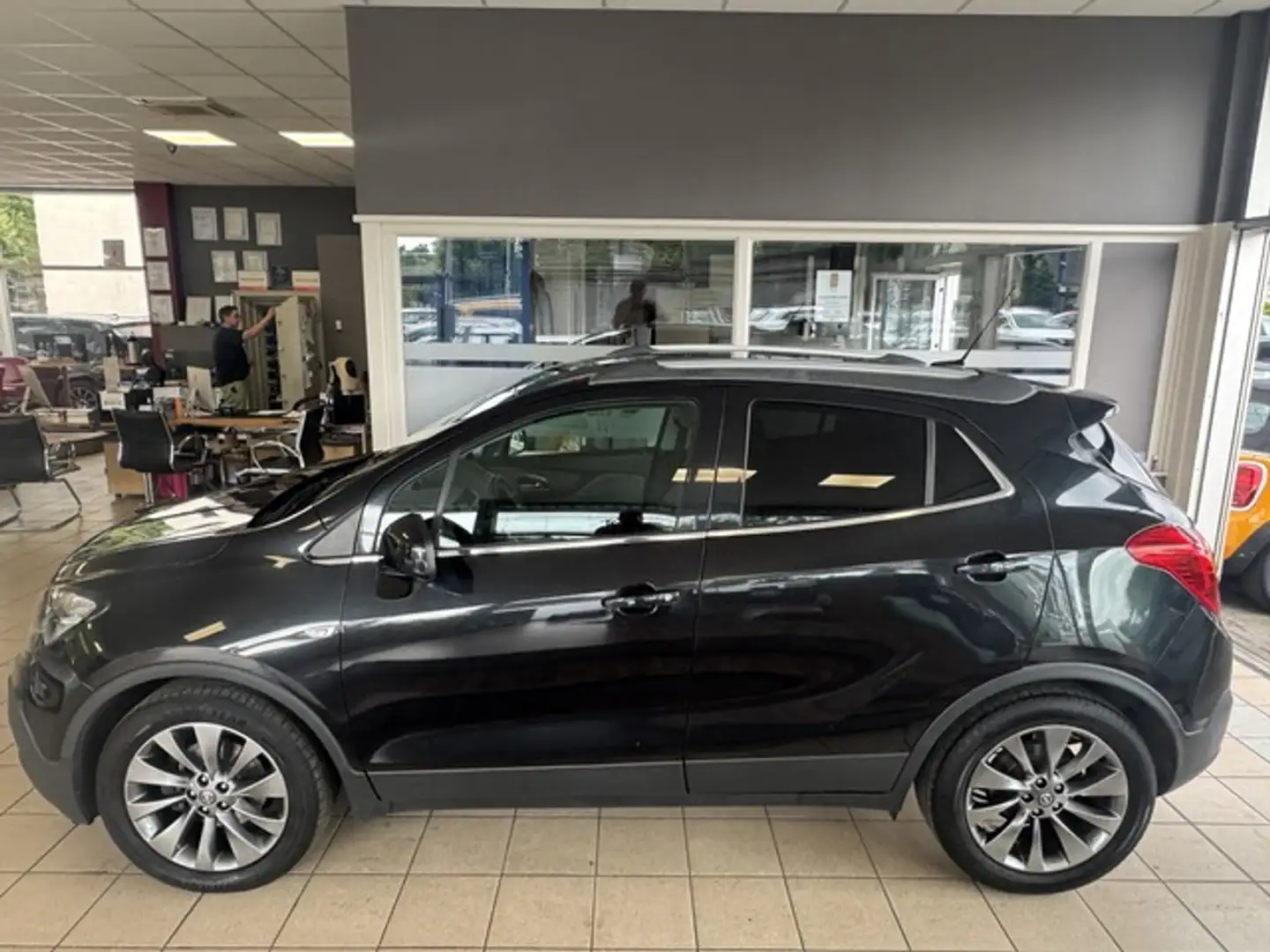Opel Mokka CDTI Innovation Autom T-Leder Navi Kamera Schwarz - 1