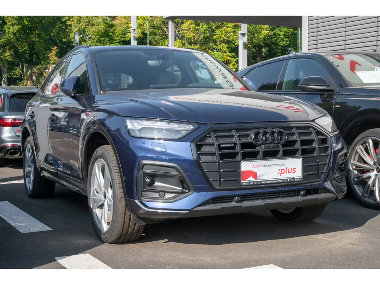 Audi Q5 Sportback 45 TFSI quattro advanced Pano, A Blau - 2