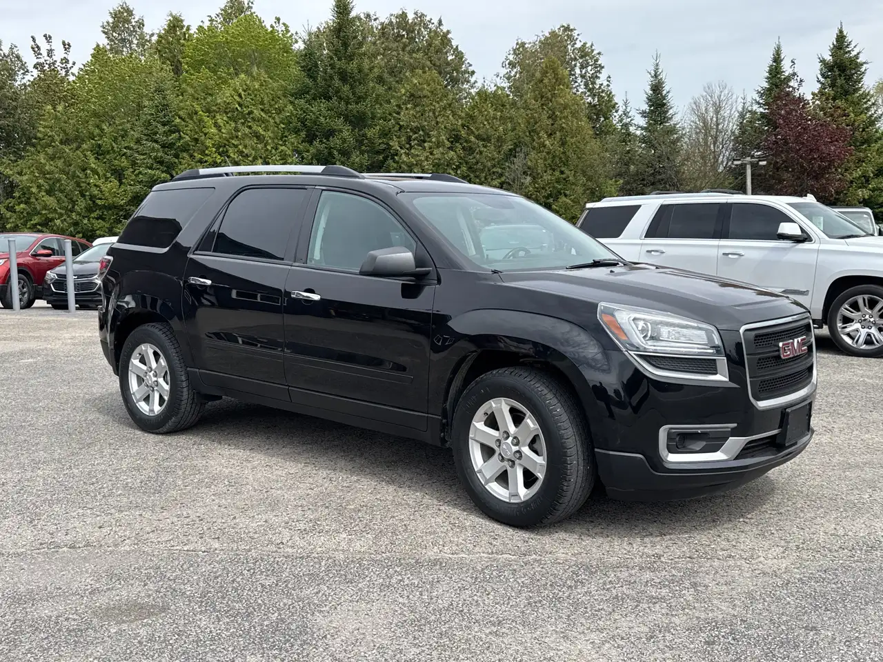 GMC Acadia снимка GMC Acadia