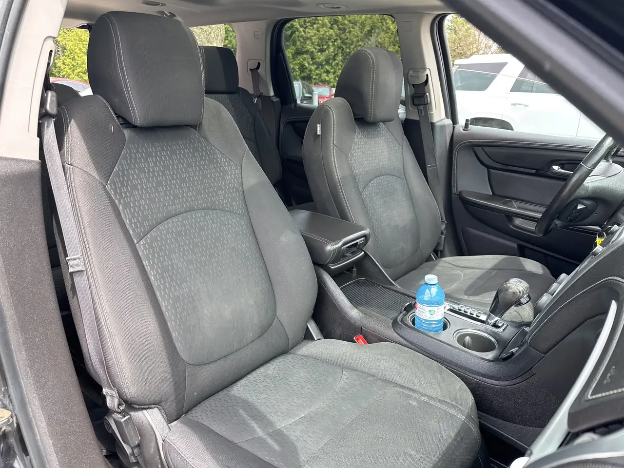 GMC Acadia снимка GMC Acadia