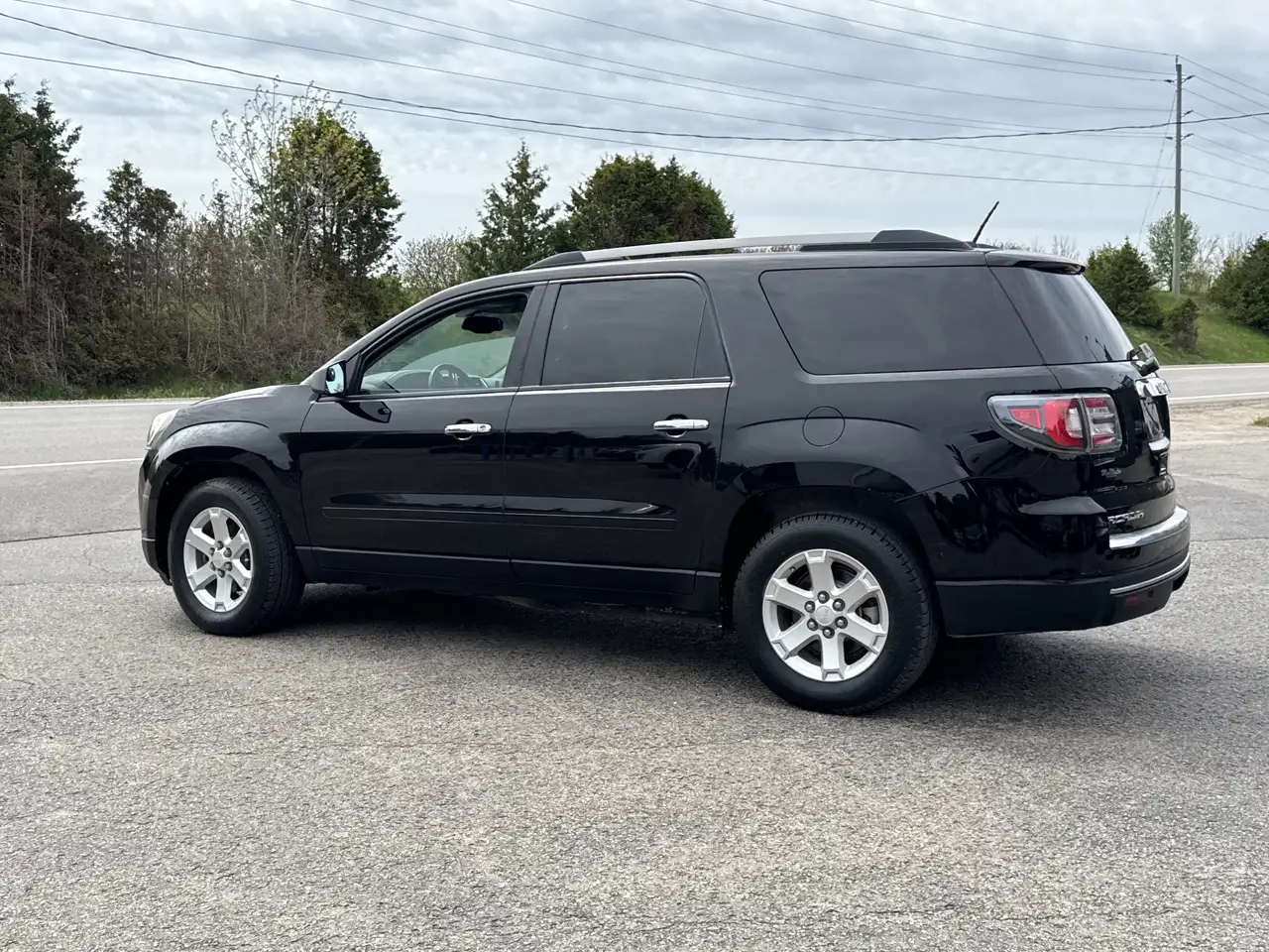 GMC Acadia снимка GMC Acadia